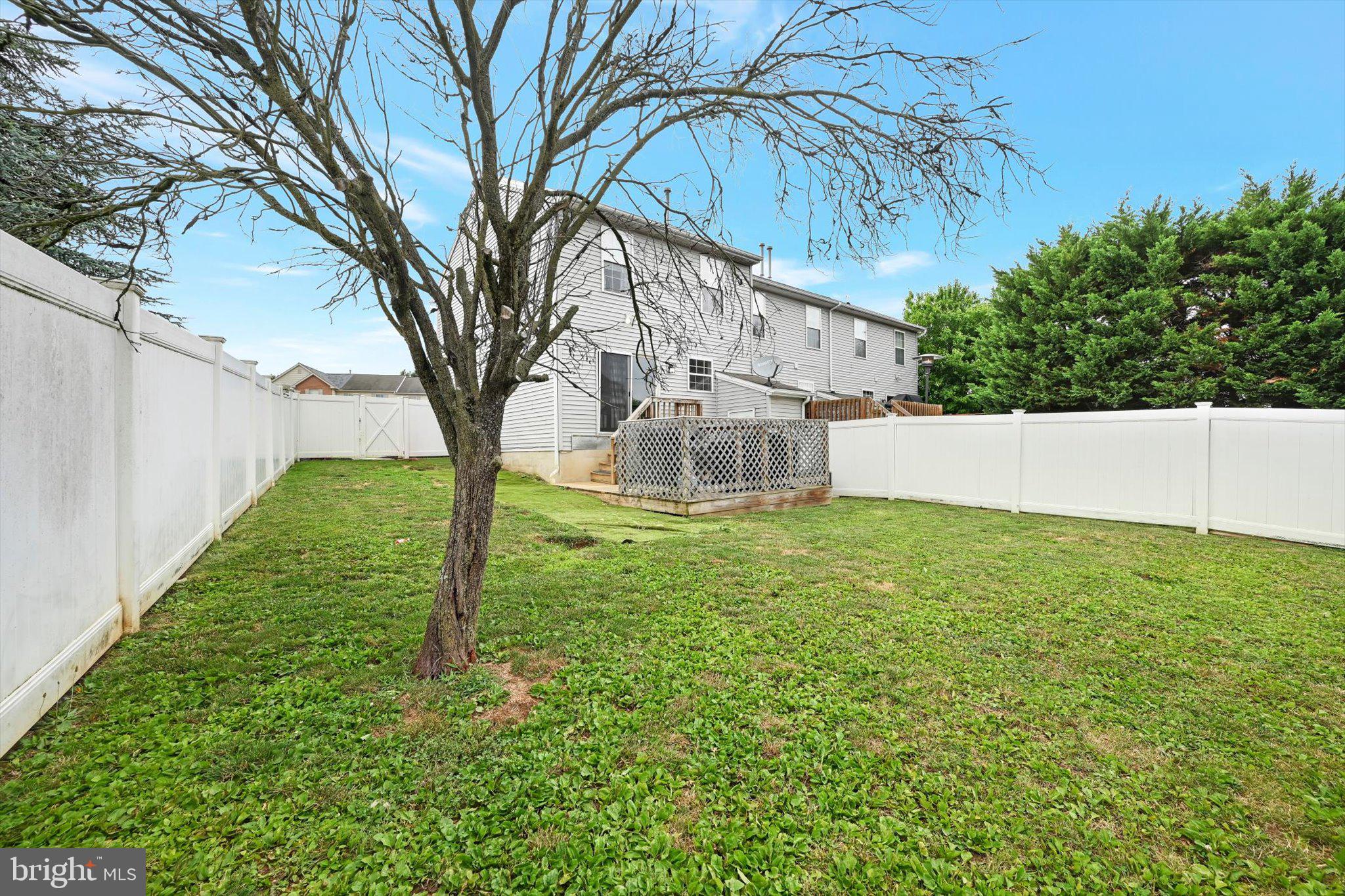 GRAYSTONE TOWNHOMES - Residential