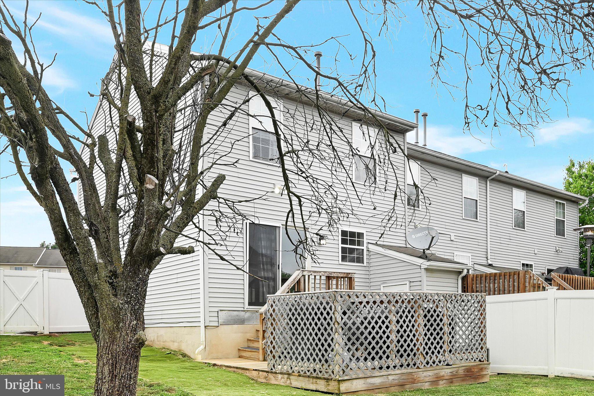GRAYSTONE TOWNHOMES - Residential