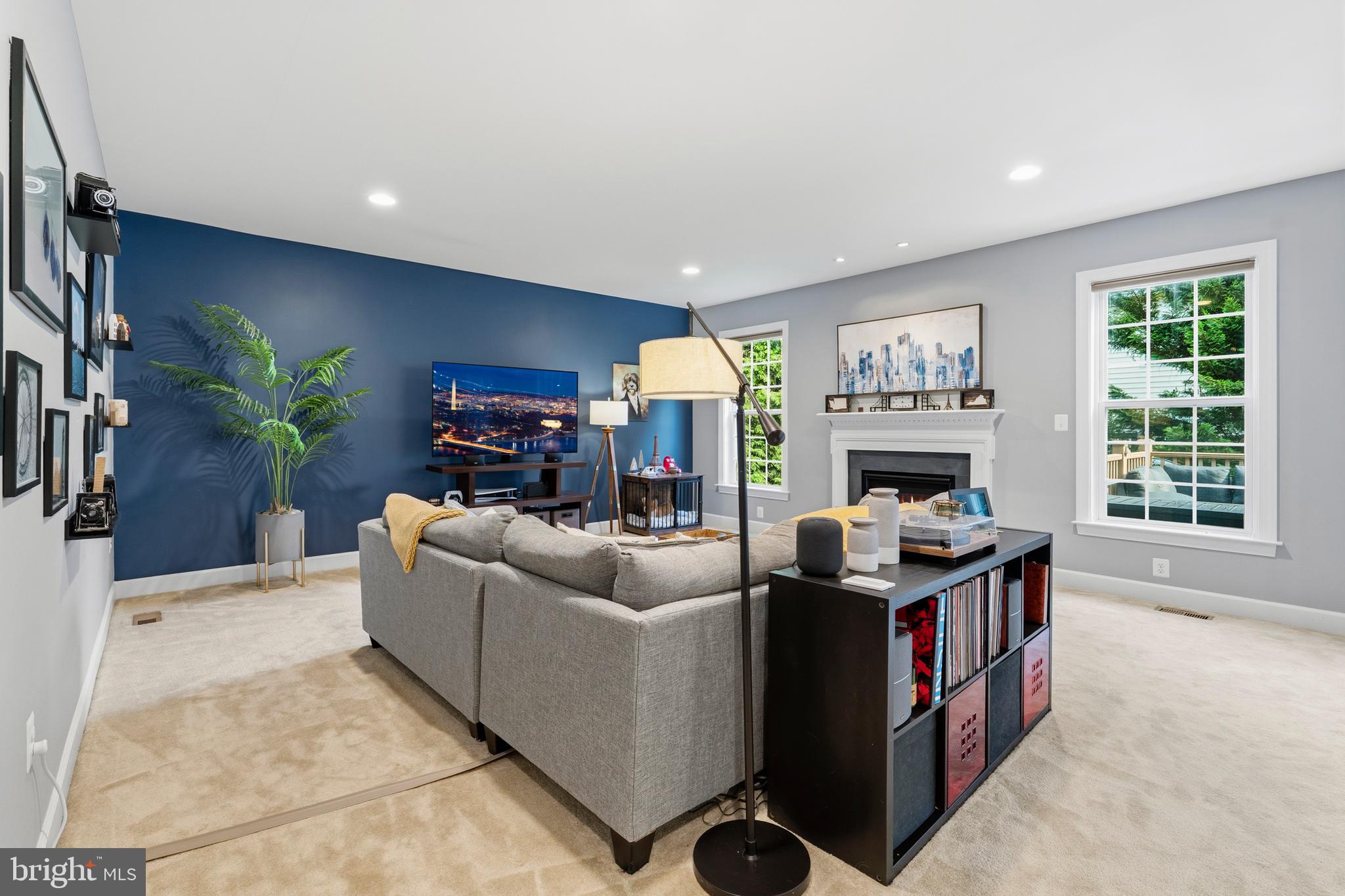 MADISON RIDGE - Residential