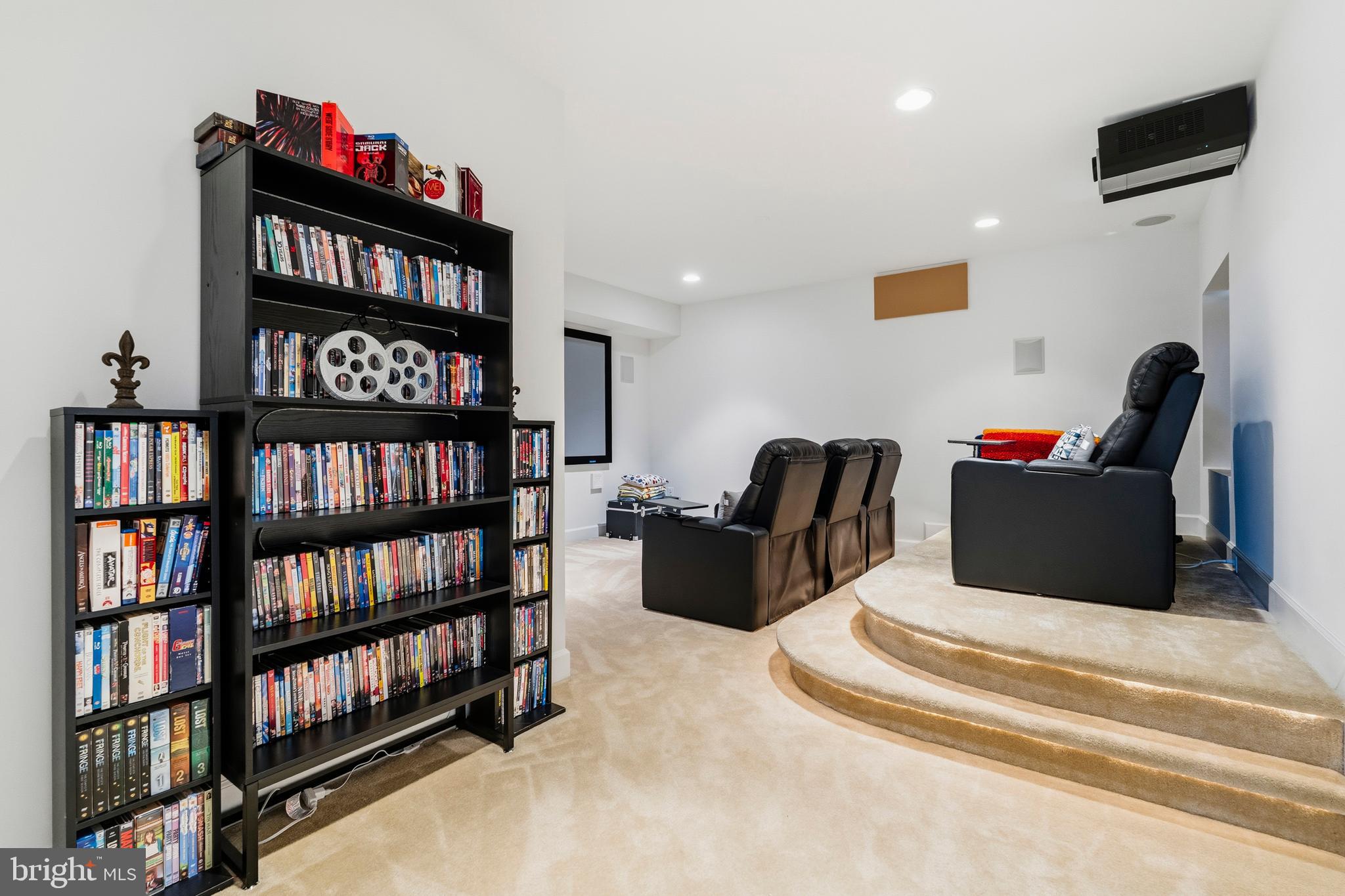 MADISON RIDGE - Residential