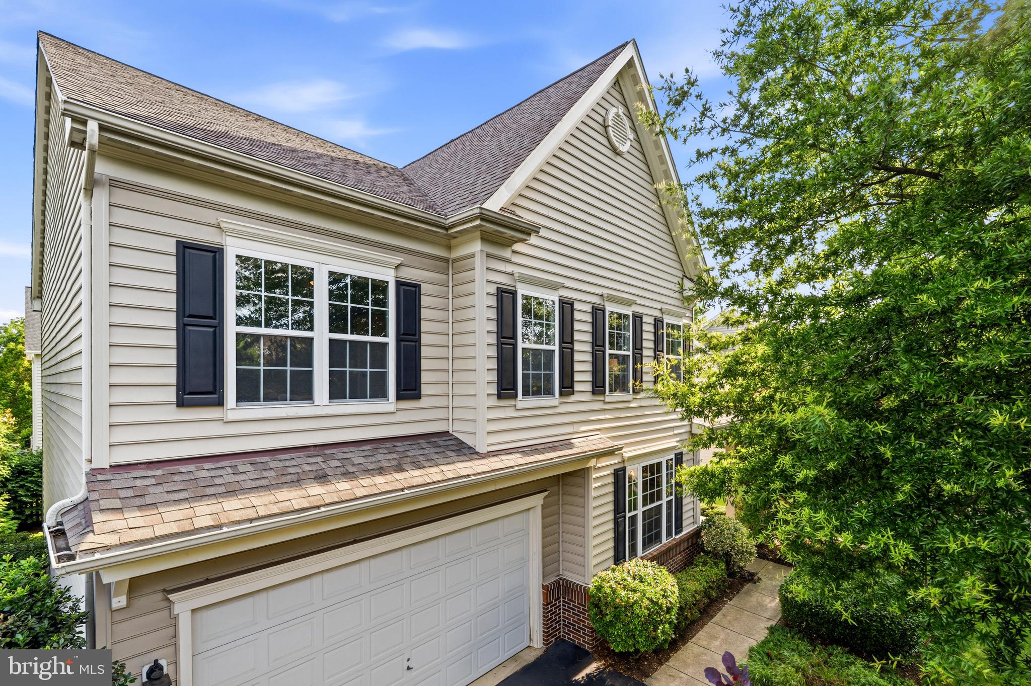 MADISON RIDGE - Residential