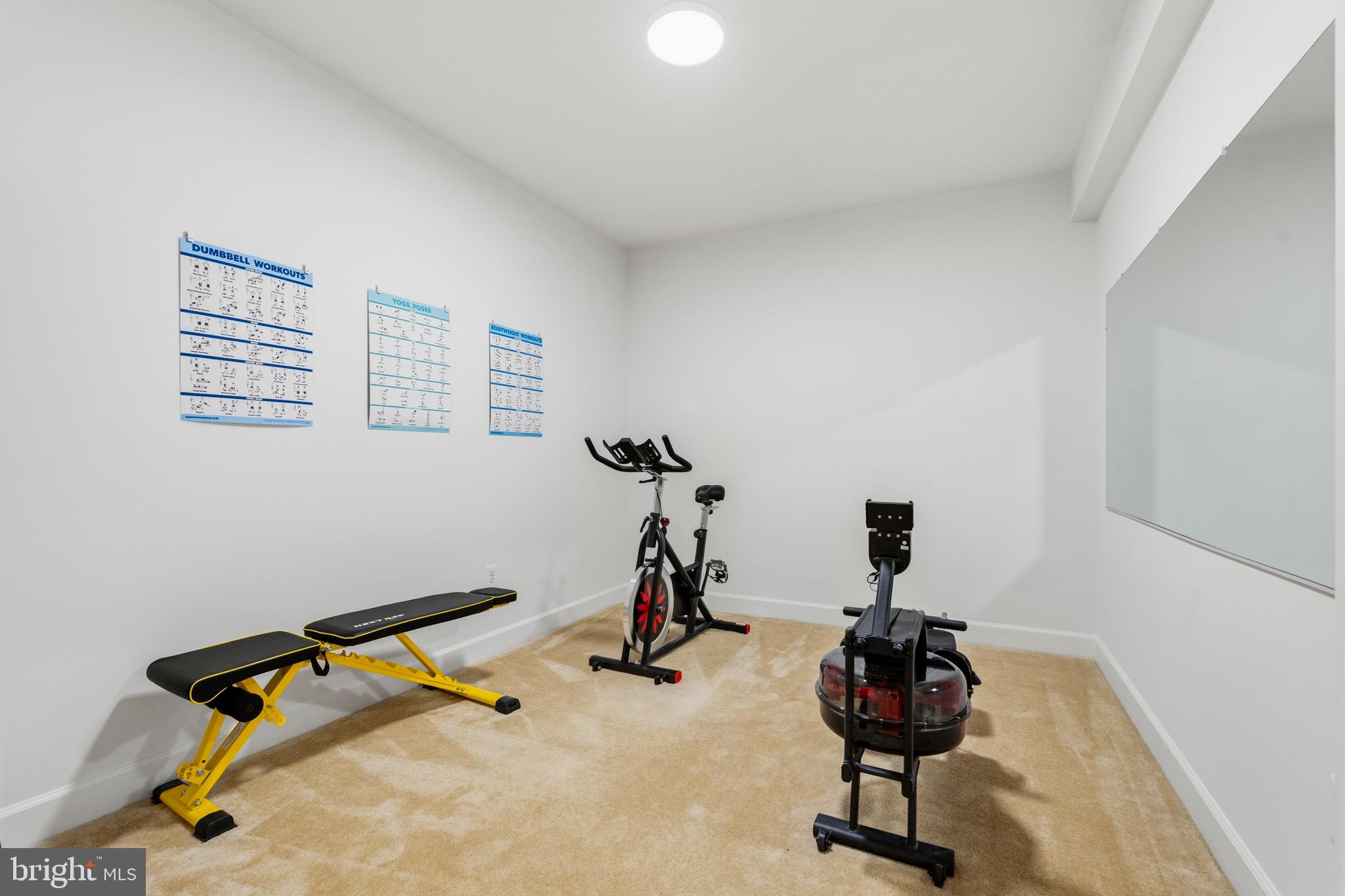 MADISON RIDGE - Residential