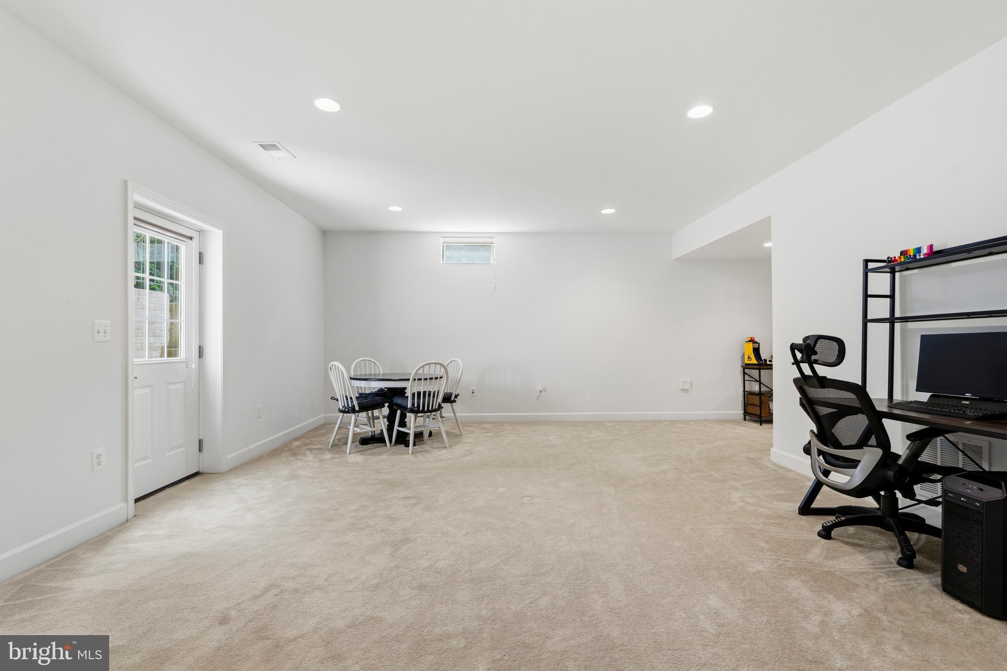 MADISON RIDGE - Residential