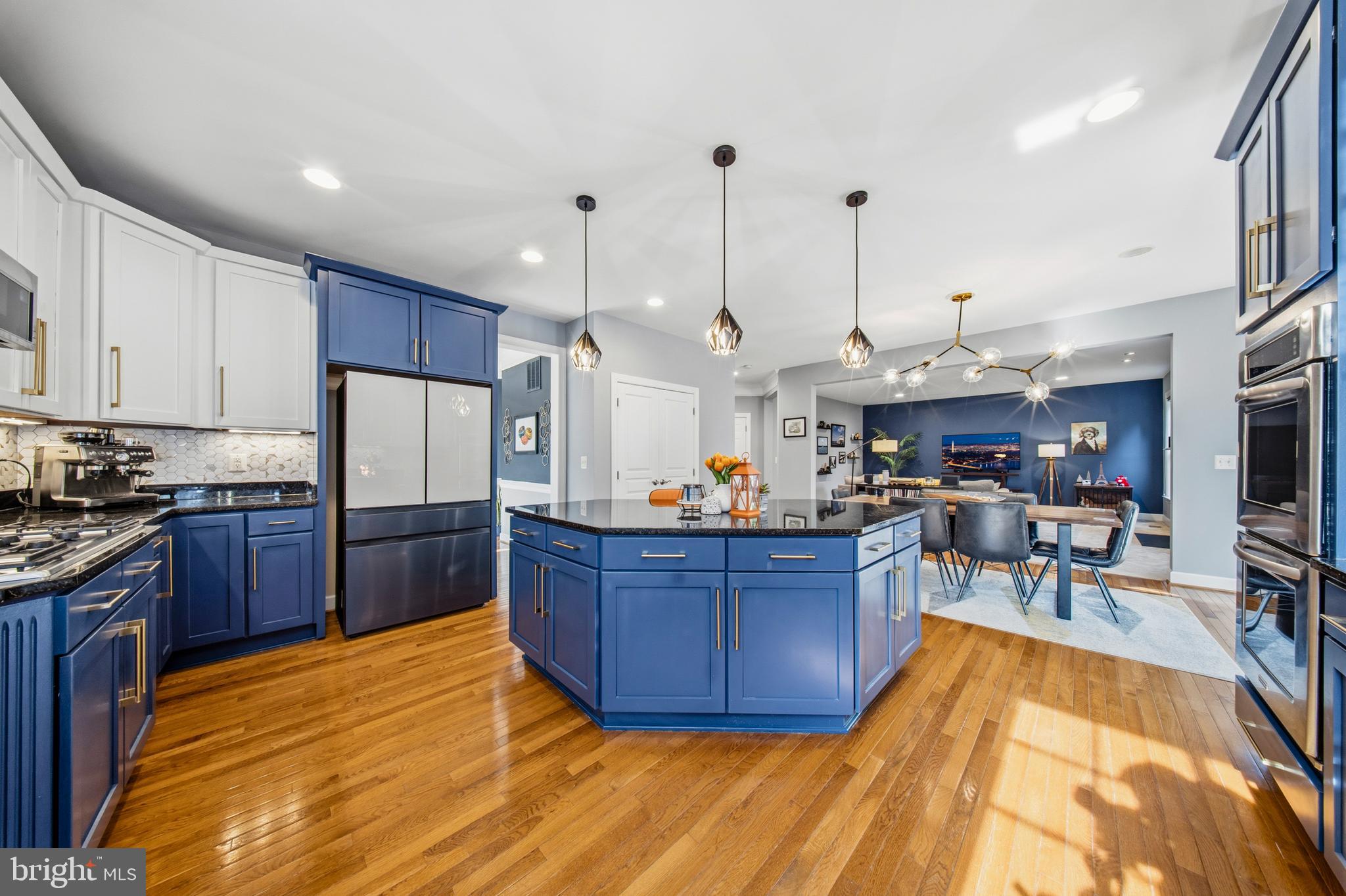 MADISON RIDGE - Residential