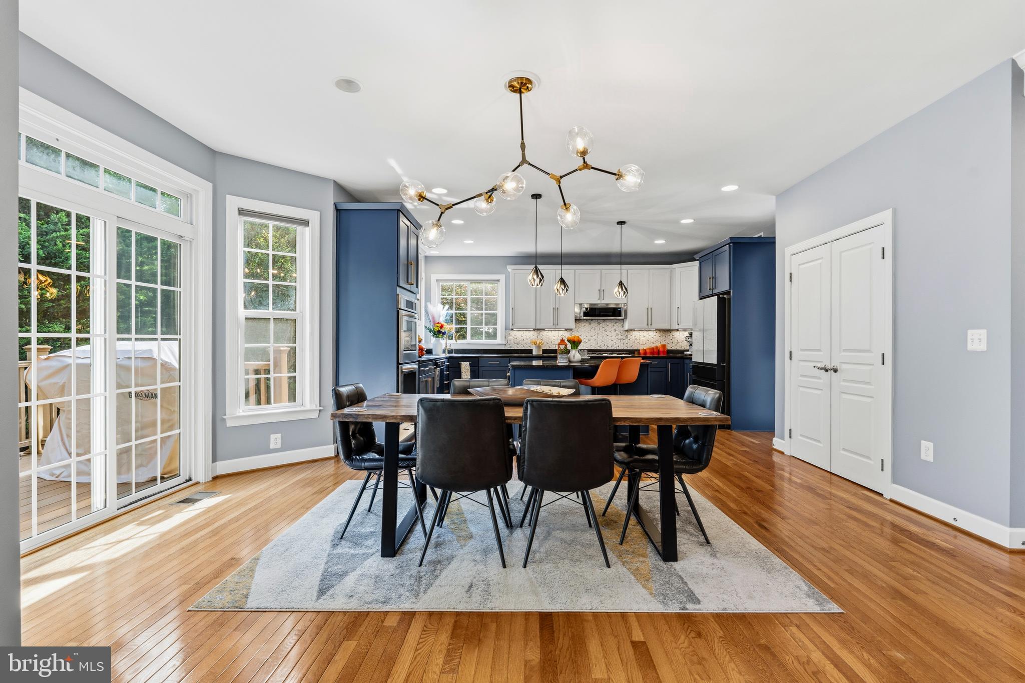 MADISON RIDGE - Residential