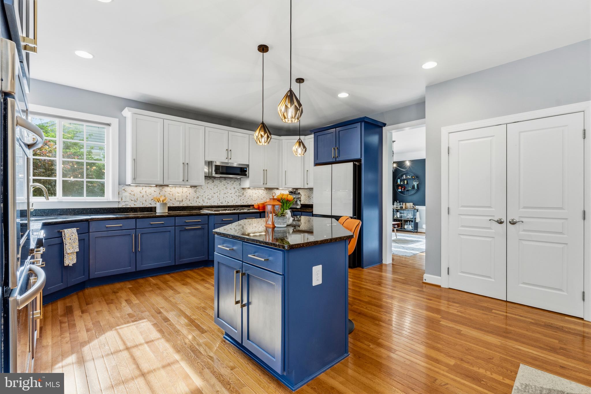 MADISON RIDGE - Residential
