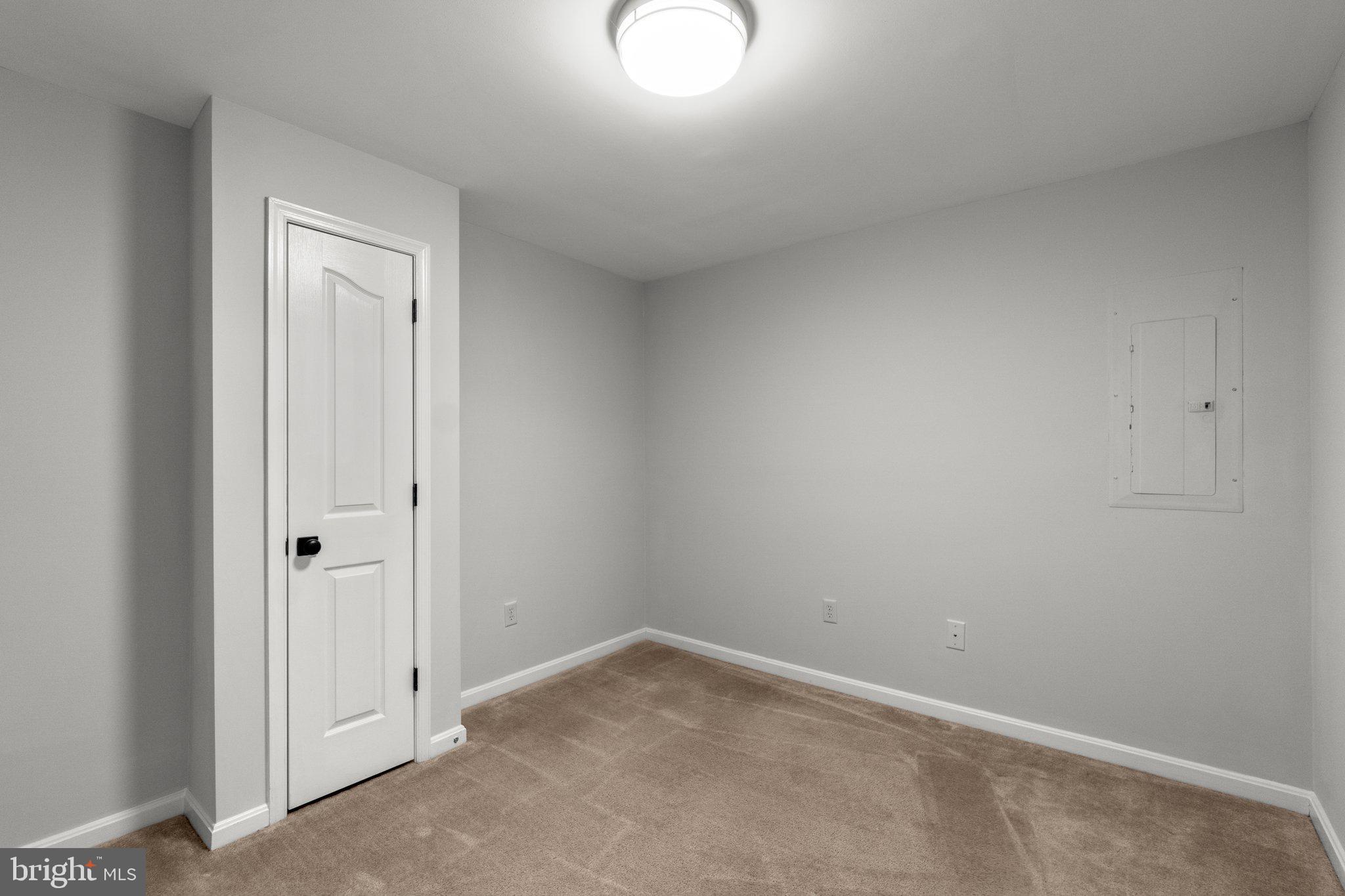 WILLOW BROOK - Residential