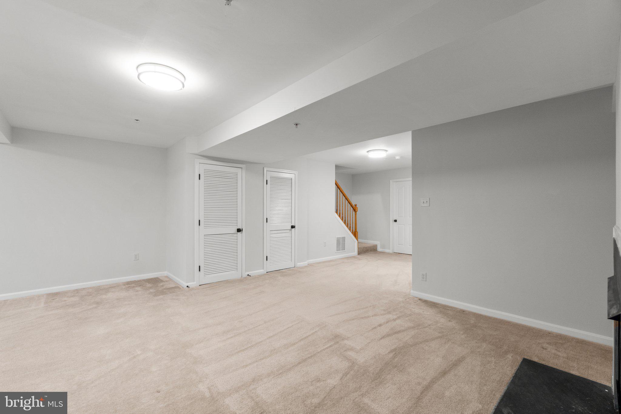 WILLOW BROOK - Residential