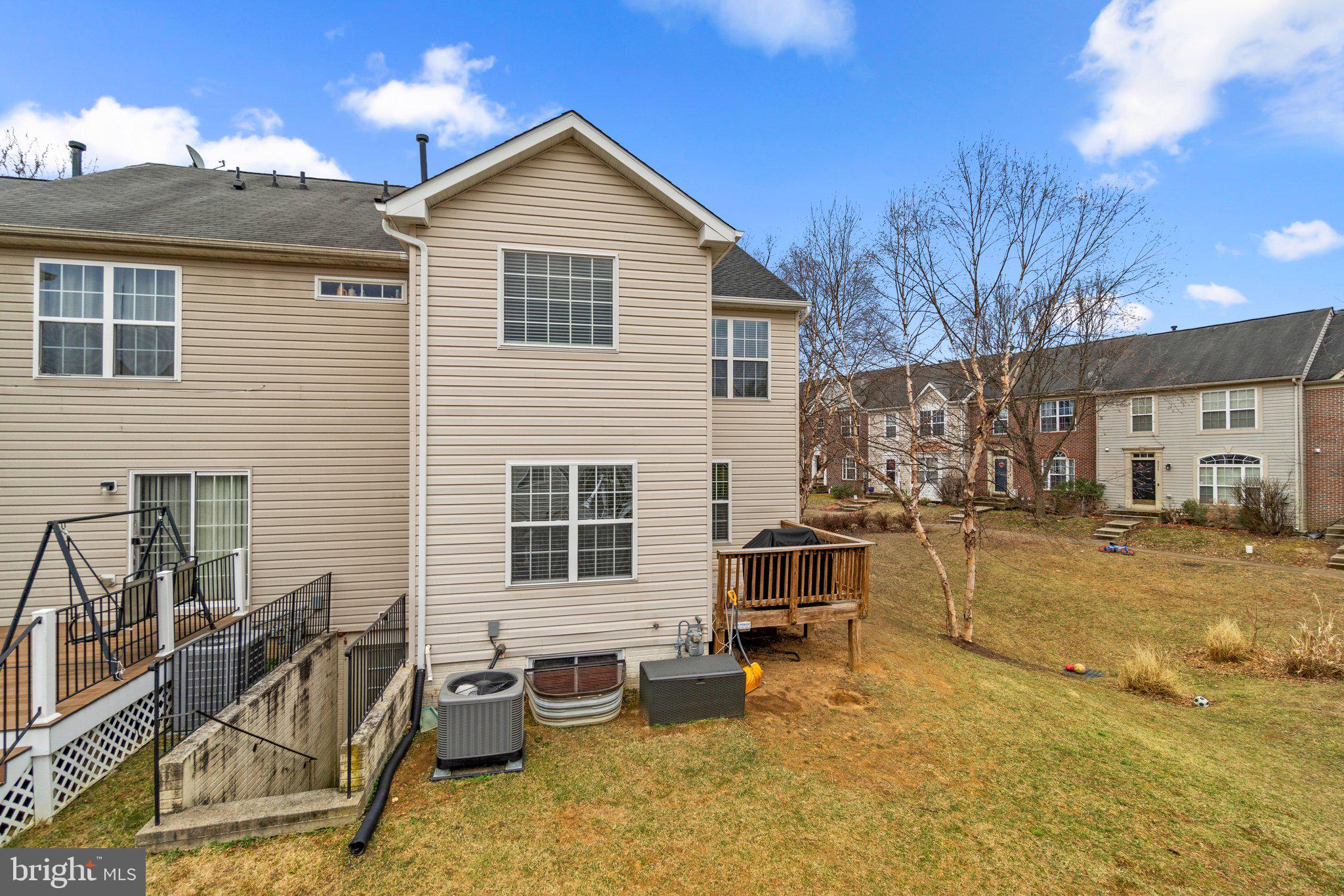 WILLOW BROOK - Residential