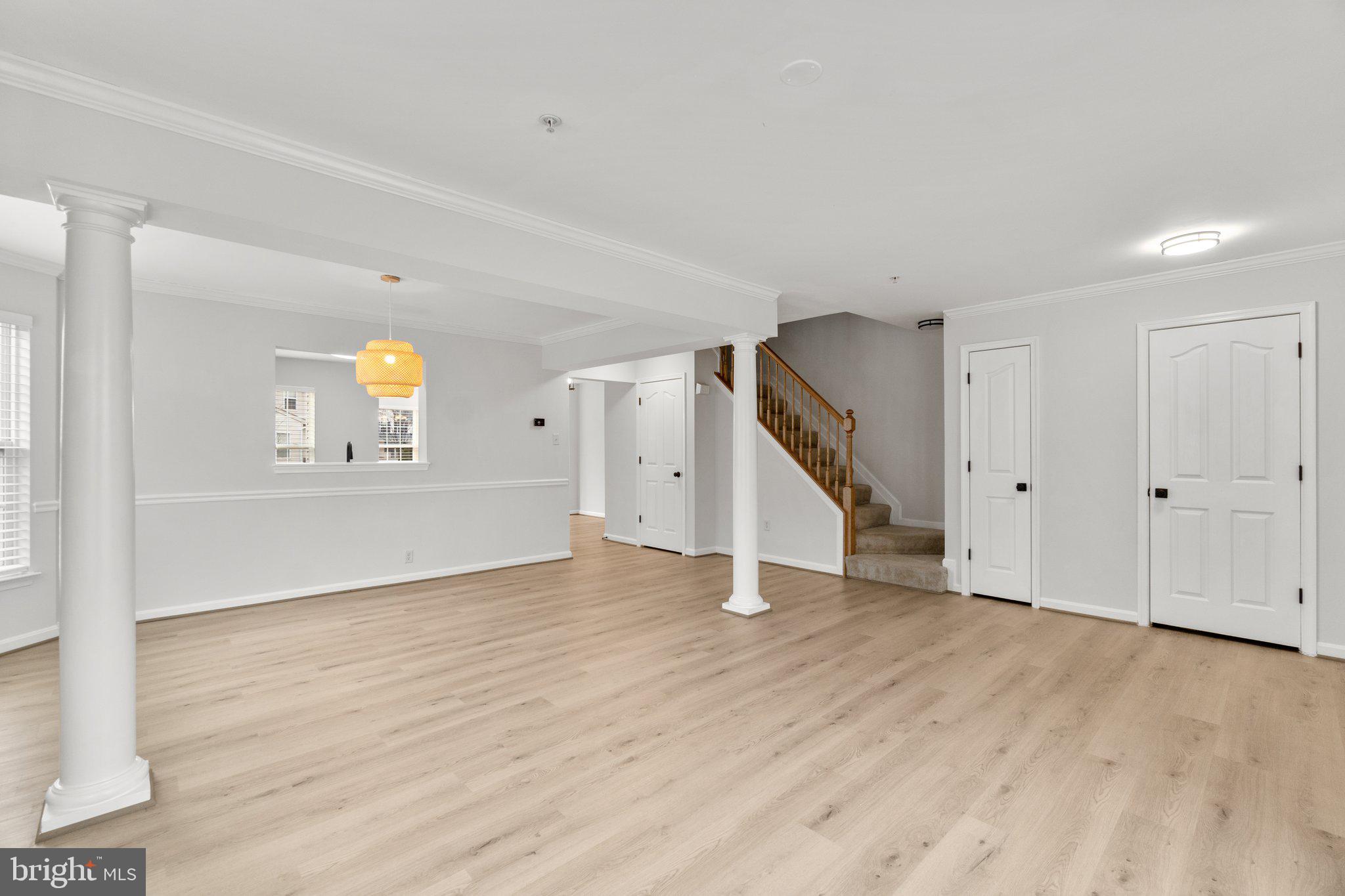 WILLOW BROOK - Residential