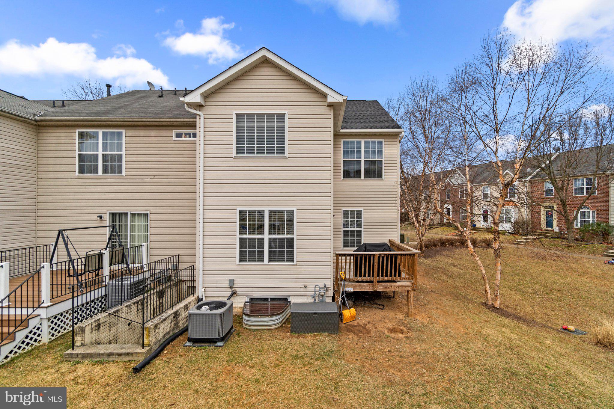 WILLOW BROOK - Residential