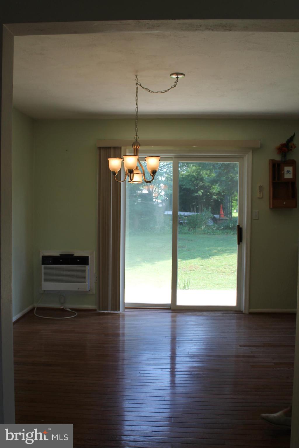 EAST PETERSBURG - Residential