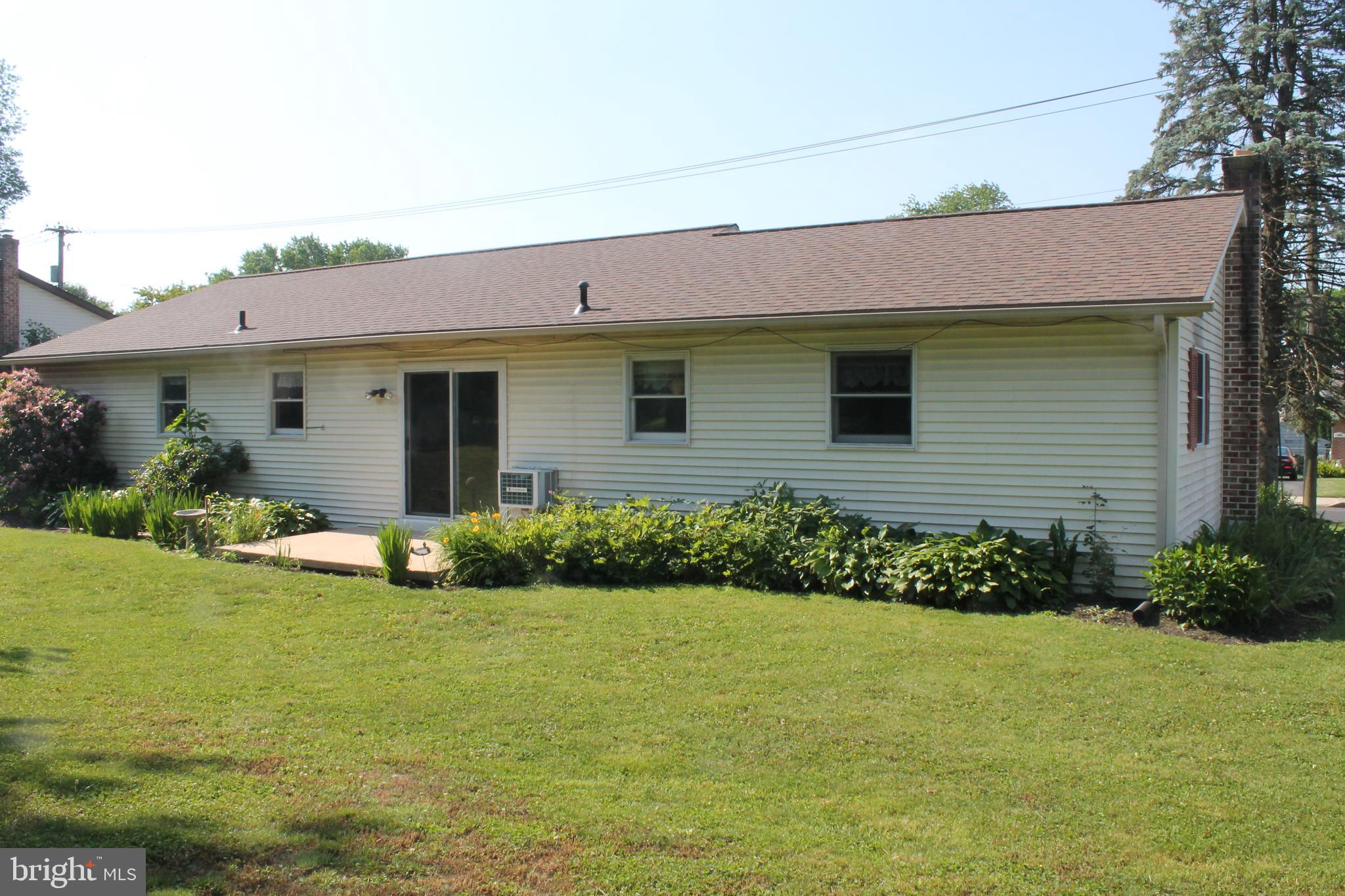 EAST PETERSBURG - Residential