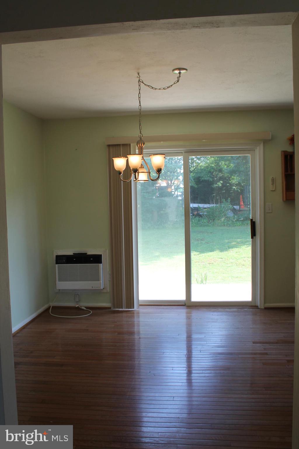 EAST PETERSBURG - Residential