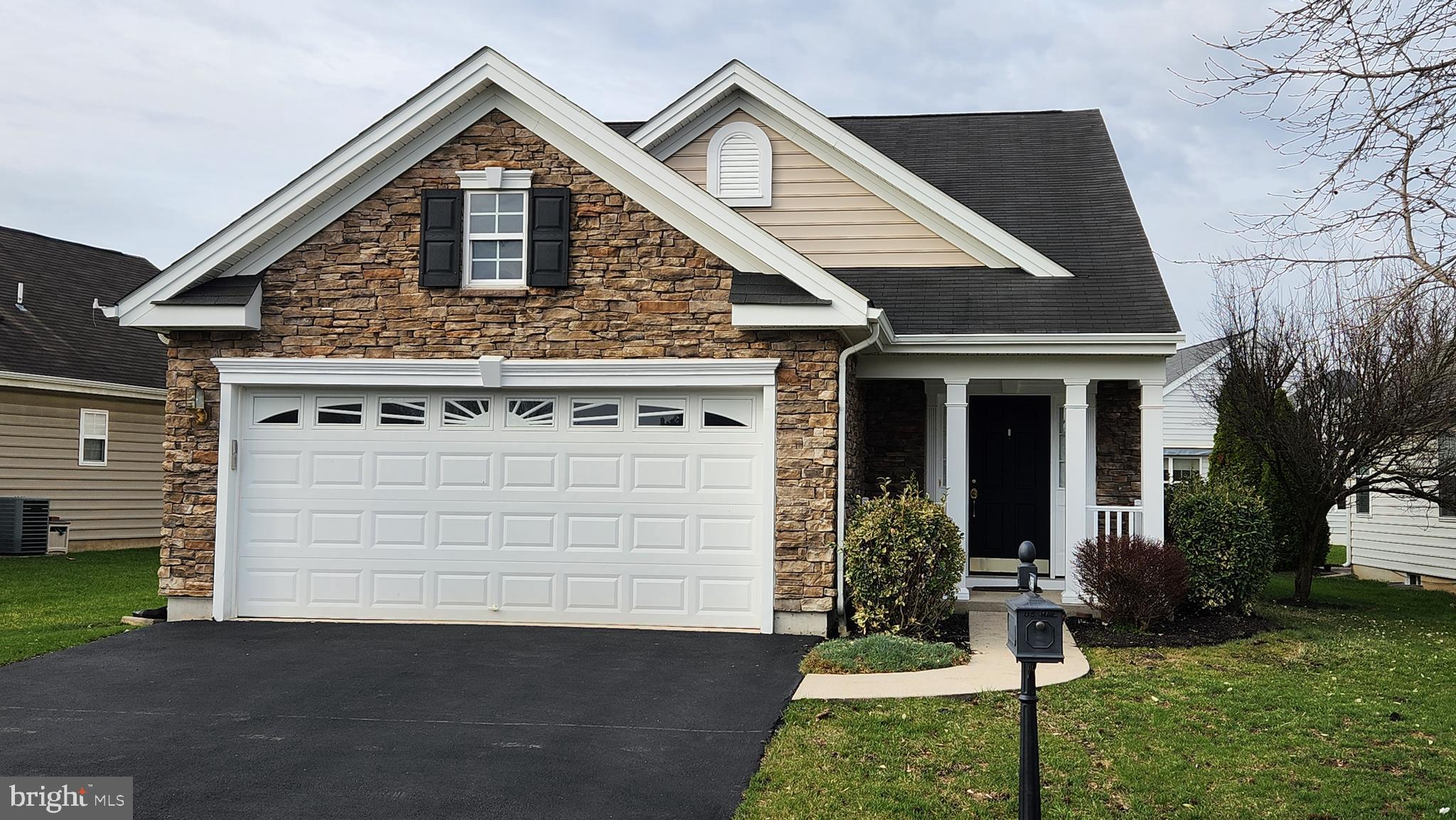 FOUR SEASONS AT ELM TREE - Residential