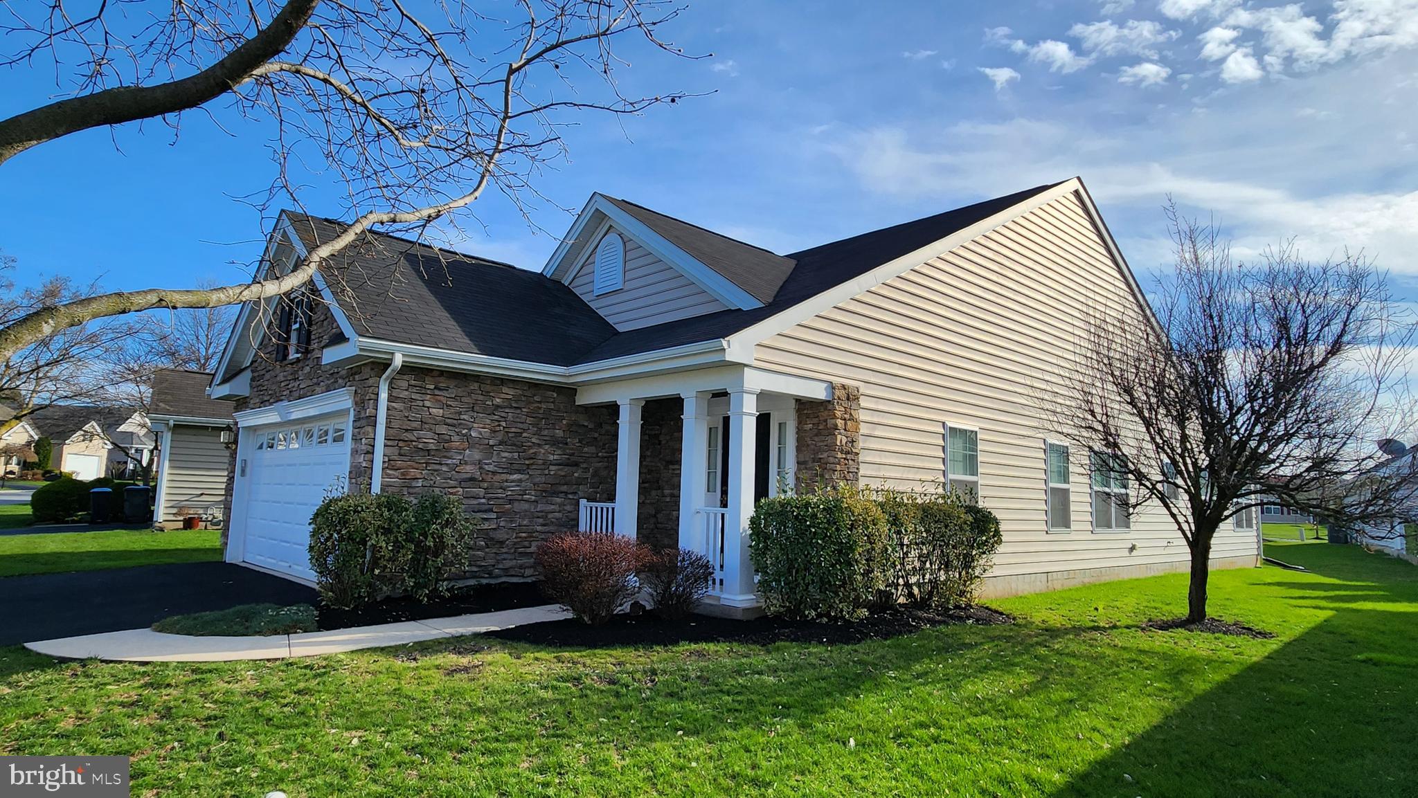 FOUR SEASONS AT ELM TREE - Residential