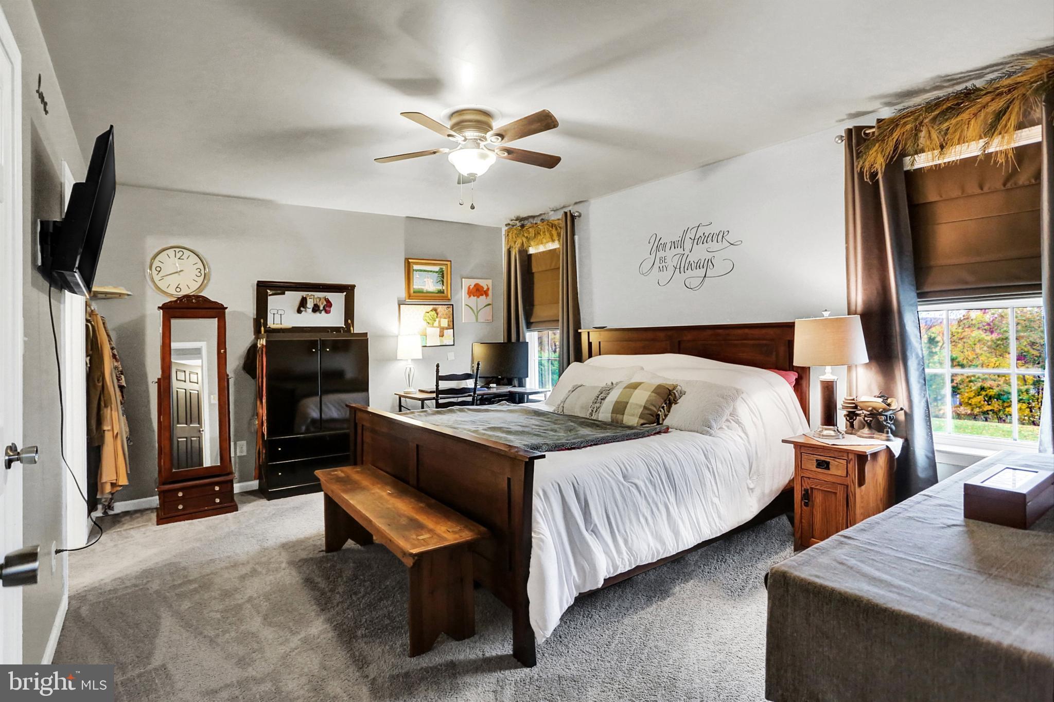 LIBERTY VIEW ESTATES - Residential