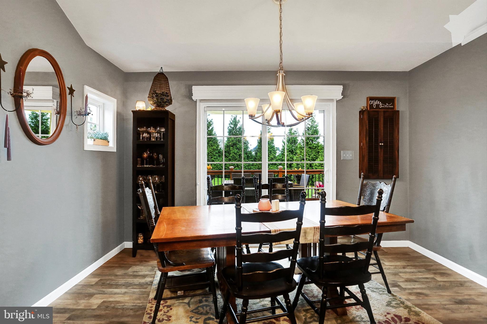 LIBERTY VIEW ESTATES - Residential