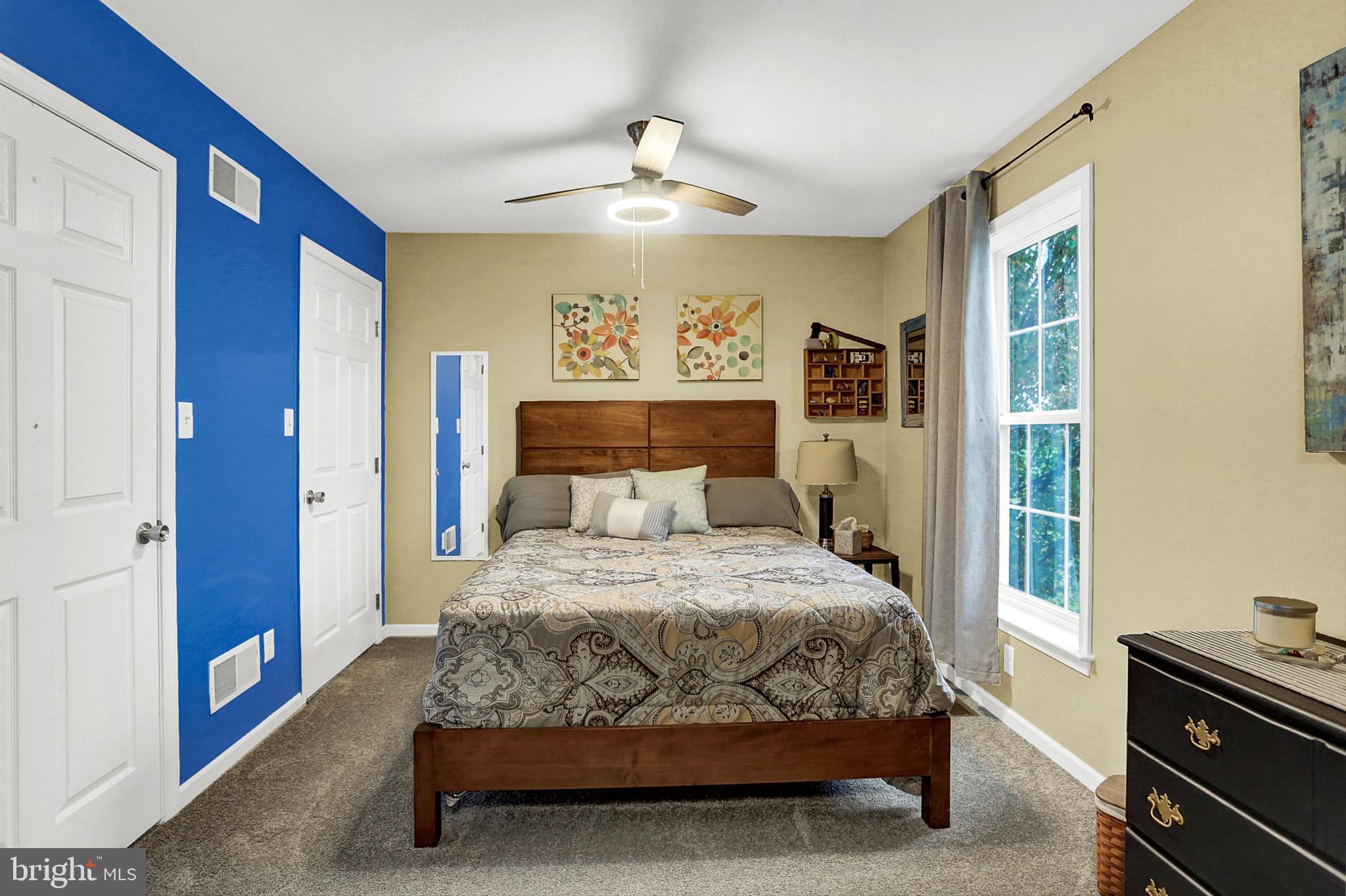 LIBERTY VIEW ESTATES - Residential