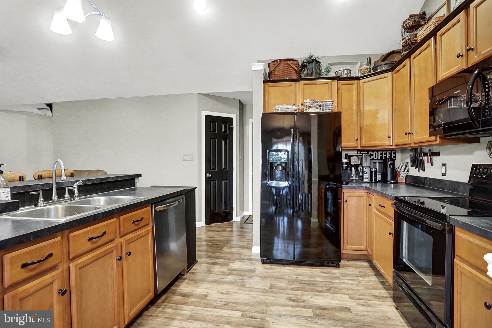 LIBERTY VIEW ESTATES - Residential