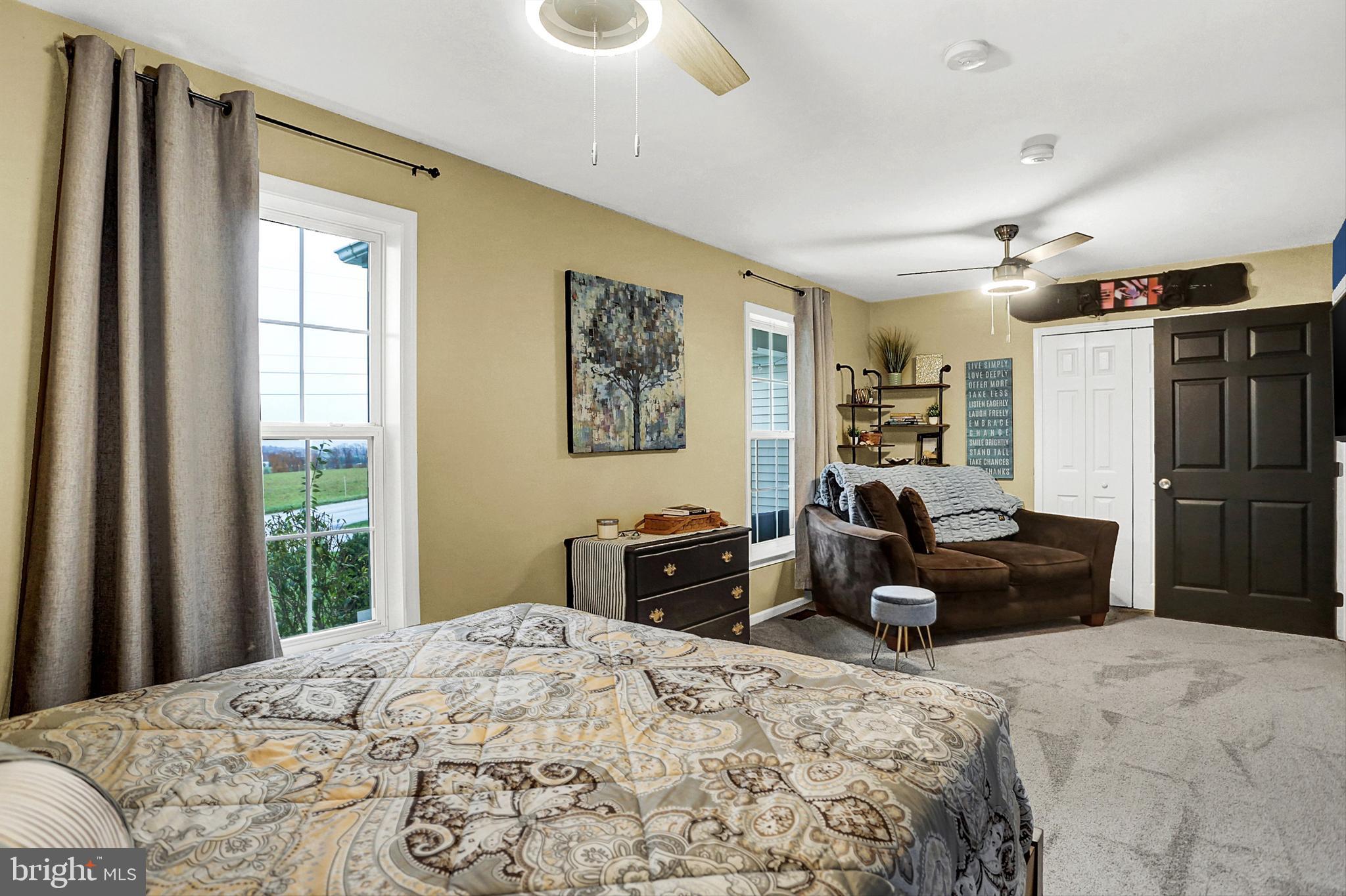 LIBERTY VIEW ESTATES - Residential