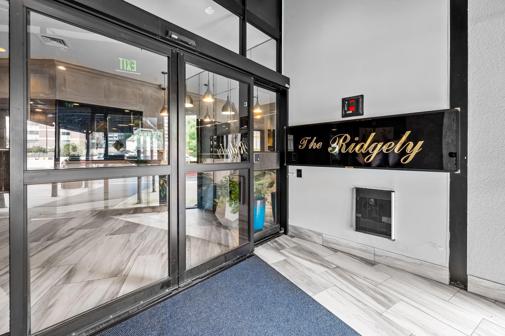 RIDGELY TOWSON CENTER - Residential