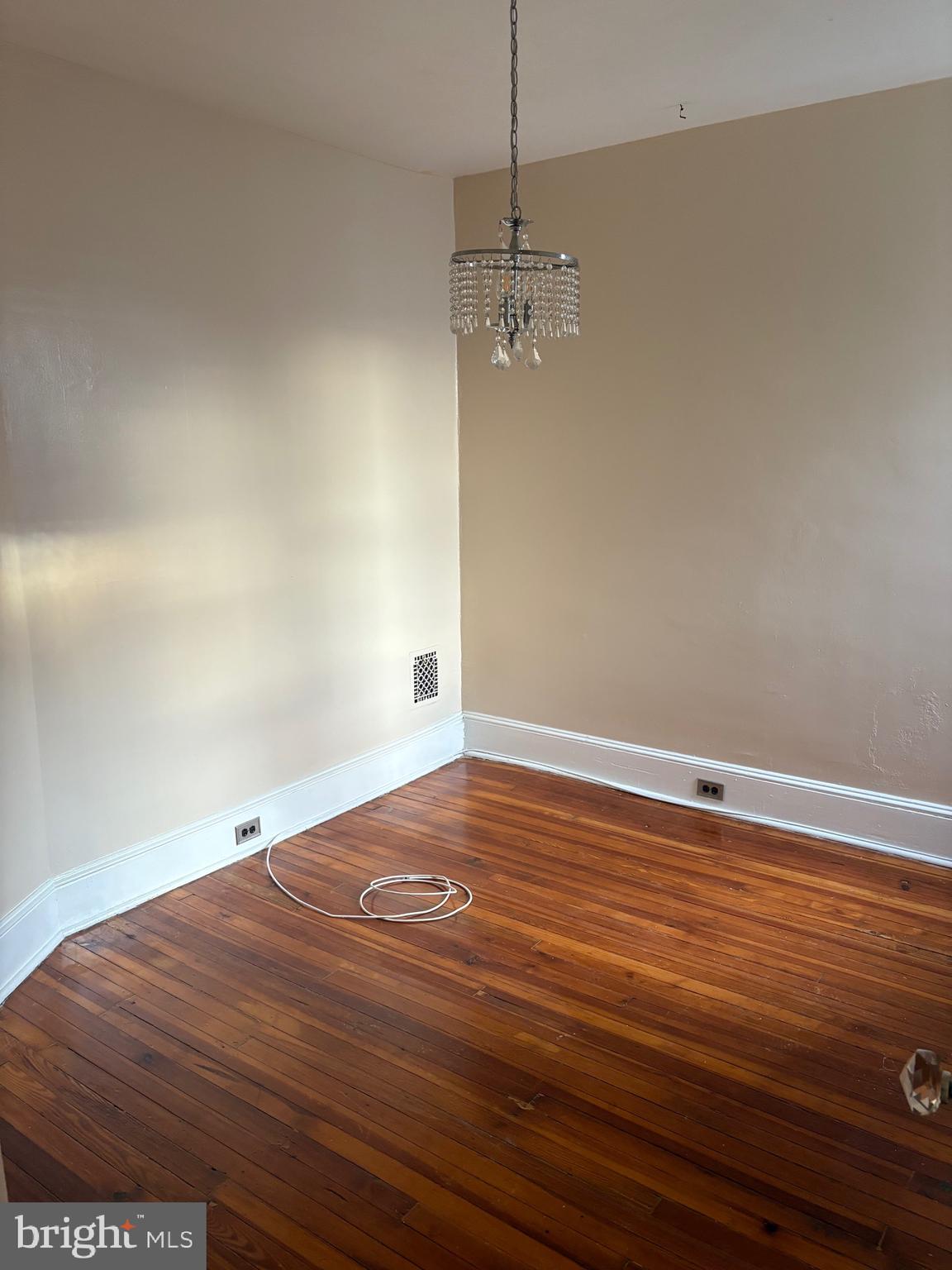 LOGAN - Residential