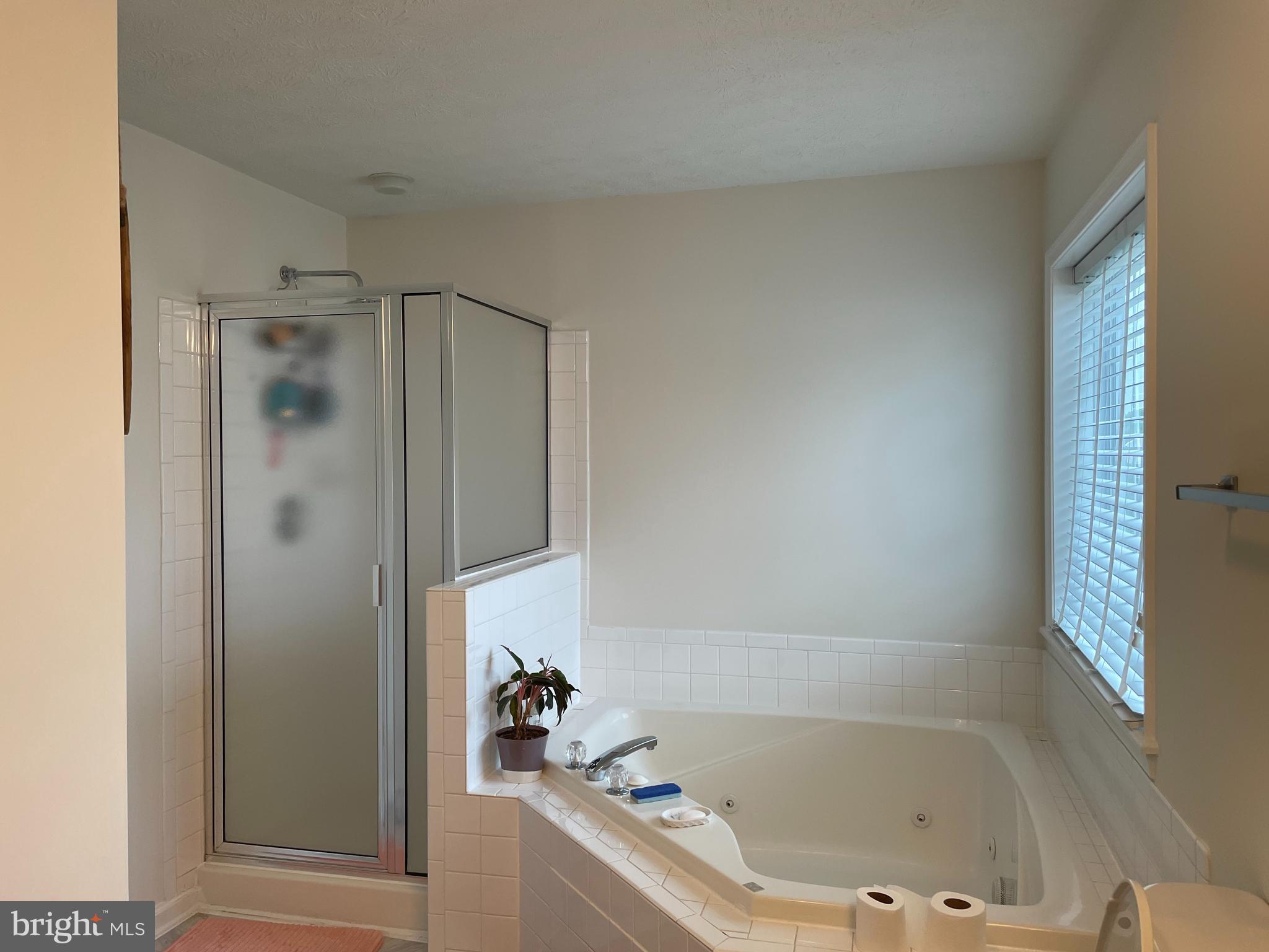 WIDEWATER VILLAGE - Residential Lease