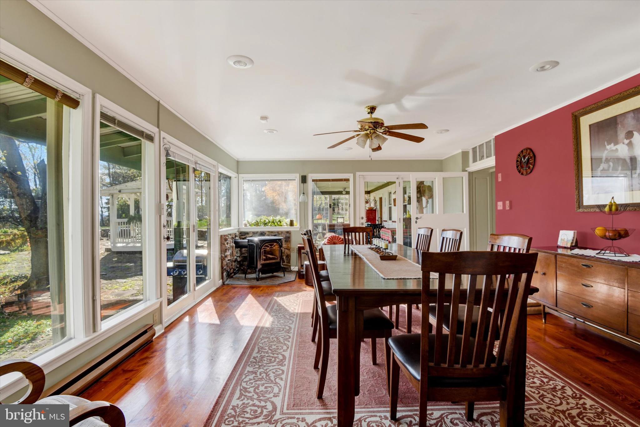 CLIFTON VIEW - Residential