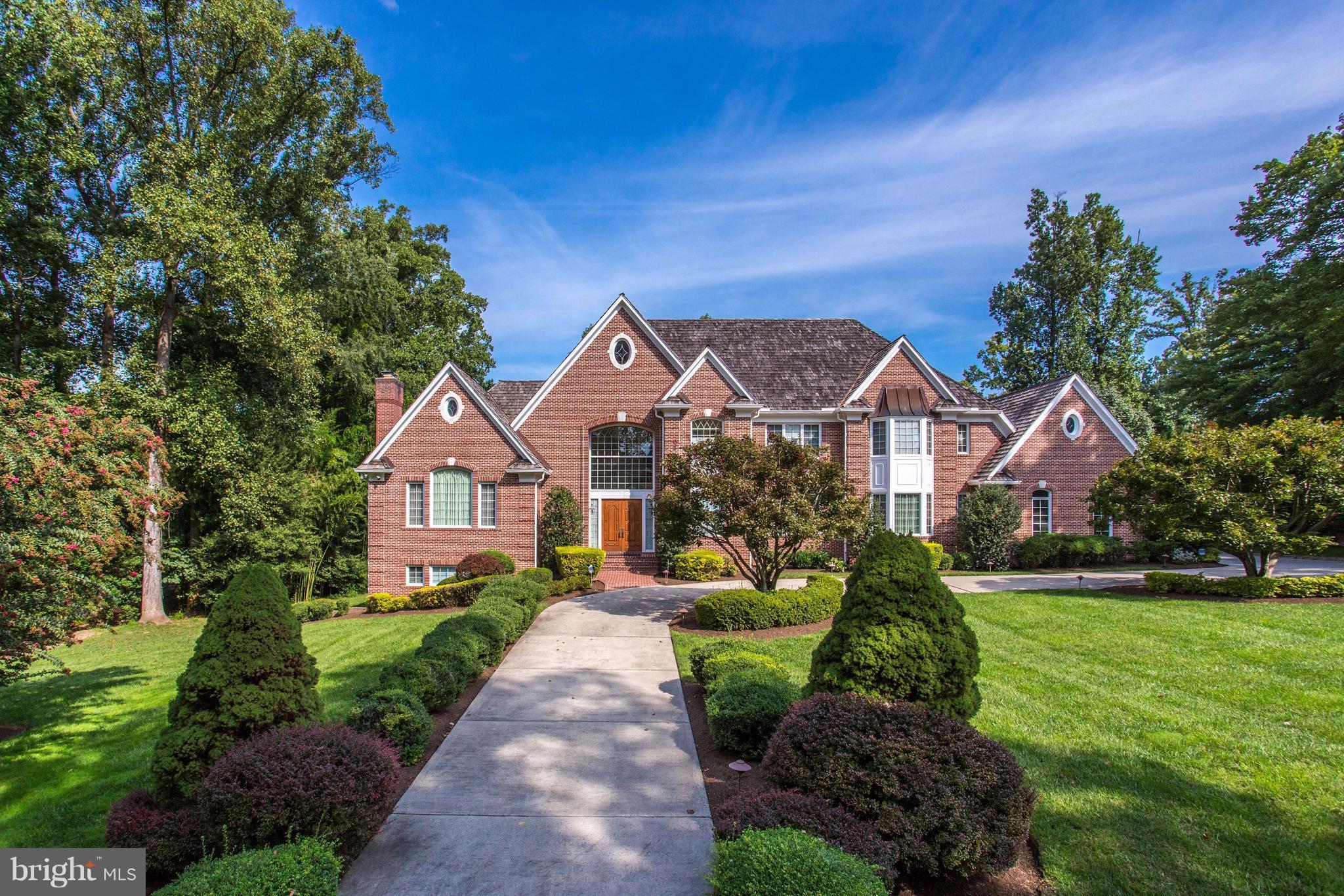 POTOMAC OUTSIDE - Residential
