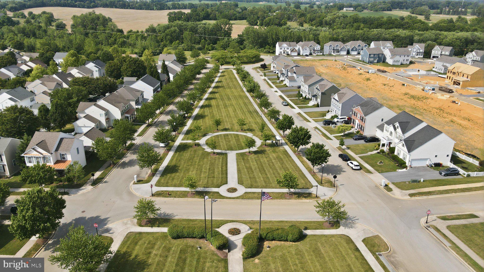 HUNTFIELD - Residential