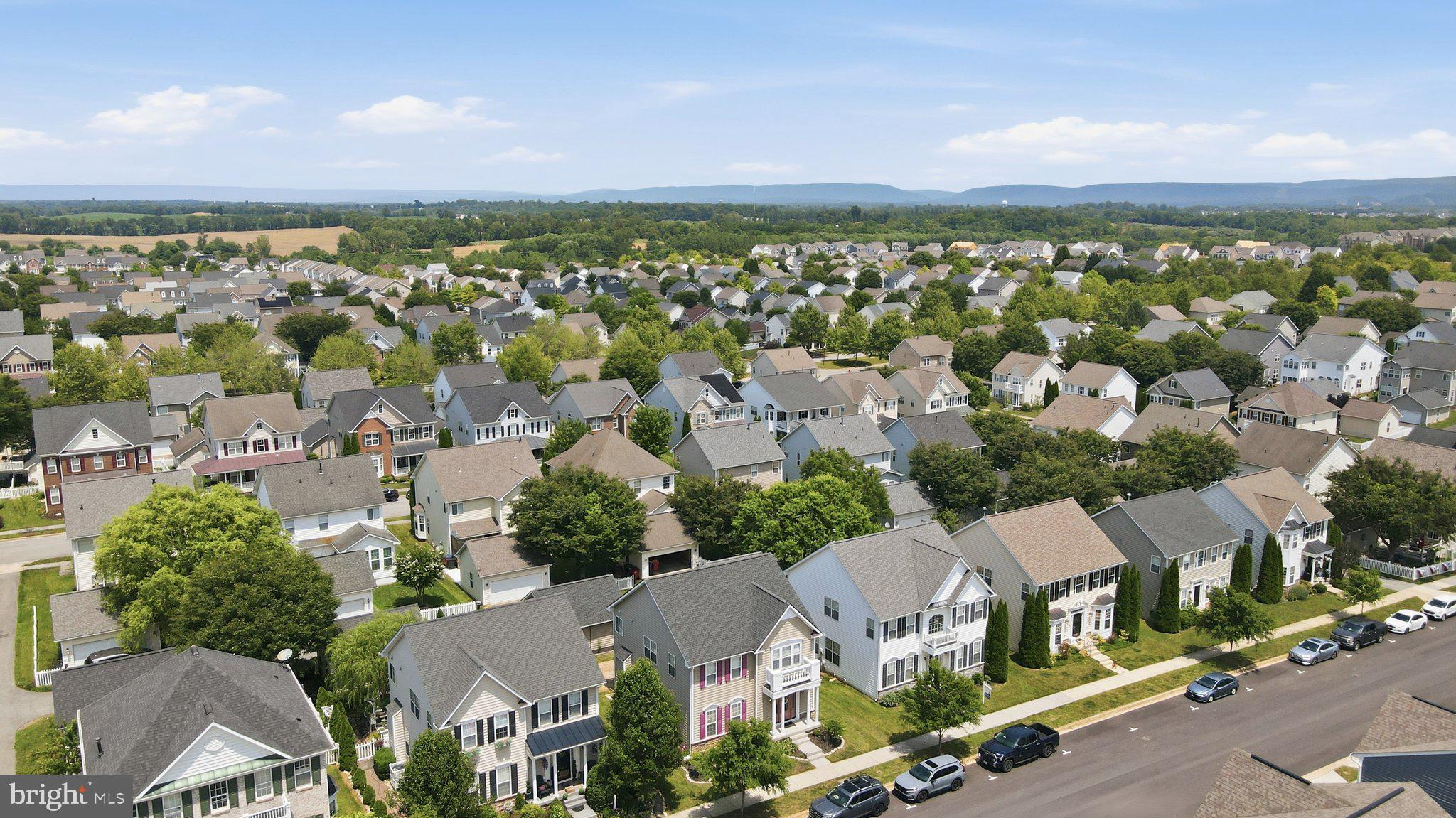 HUNTFIELD - Residential