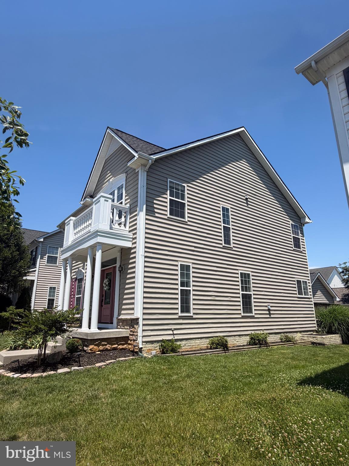 HUNTFIELD - Residential