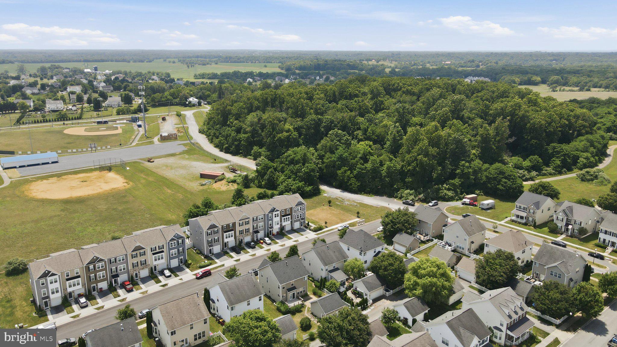 HUNTFIELD - Residential