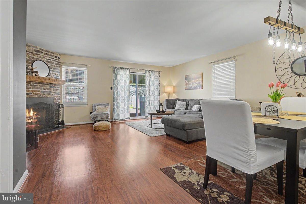 CHERRY TREE KNOLL - Residential