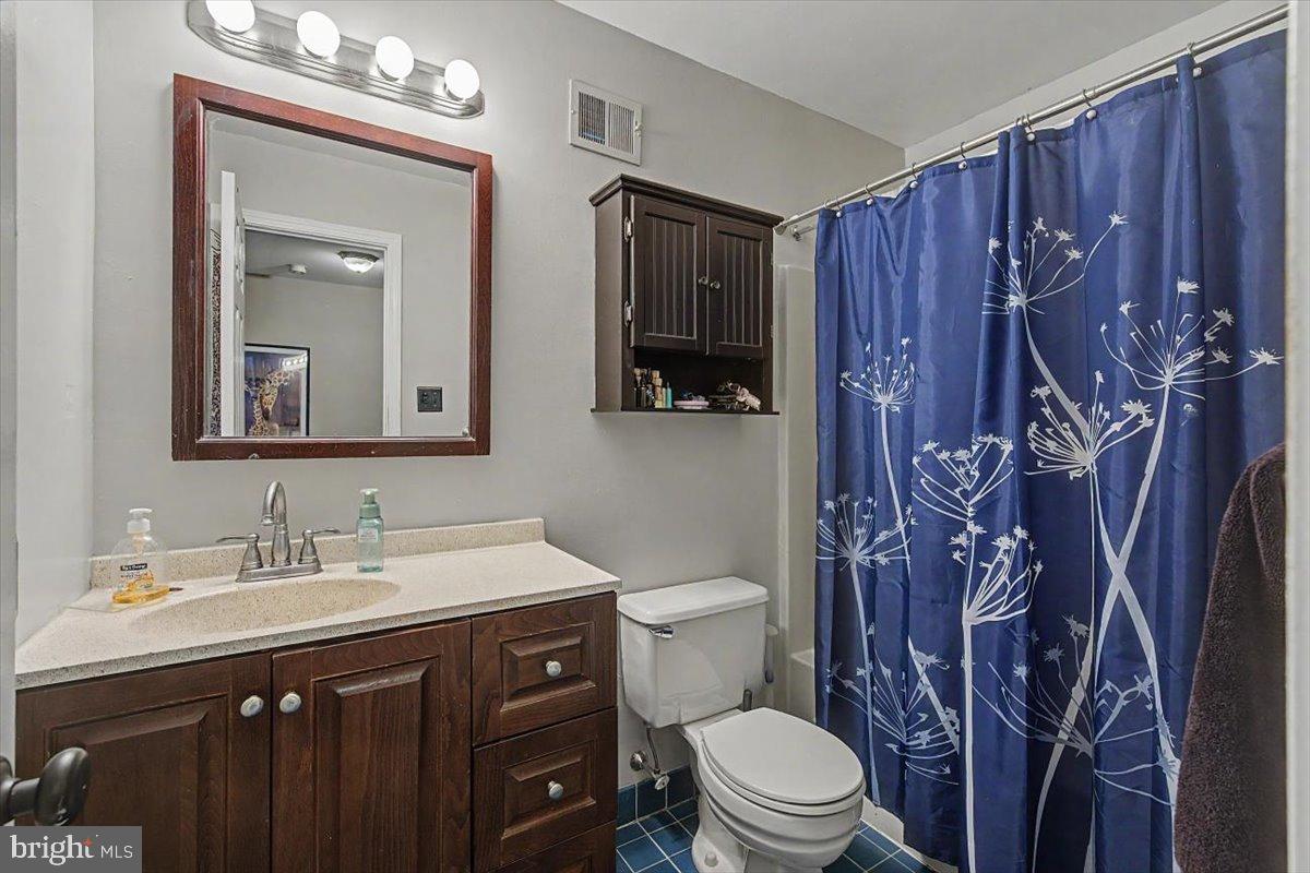 CHERRY TREE KNOLL - Residential