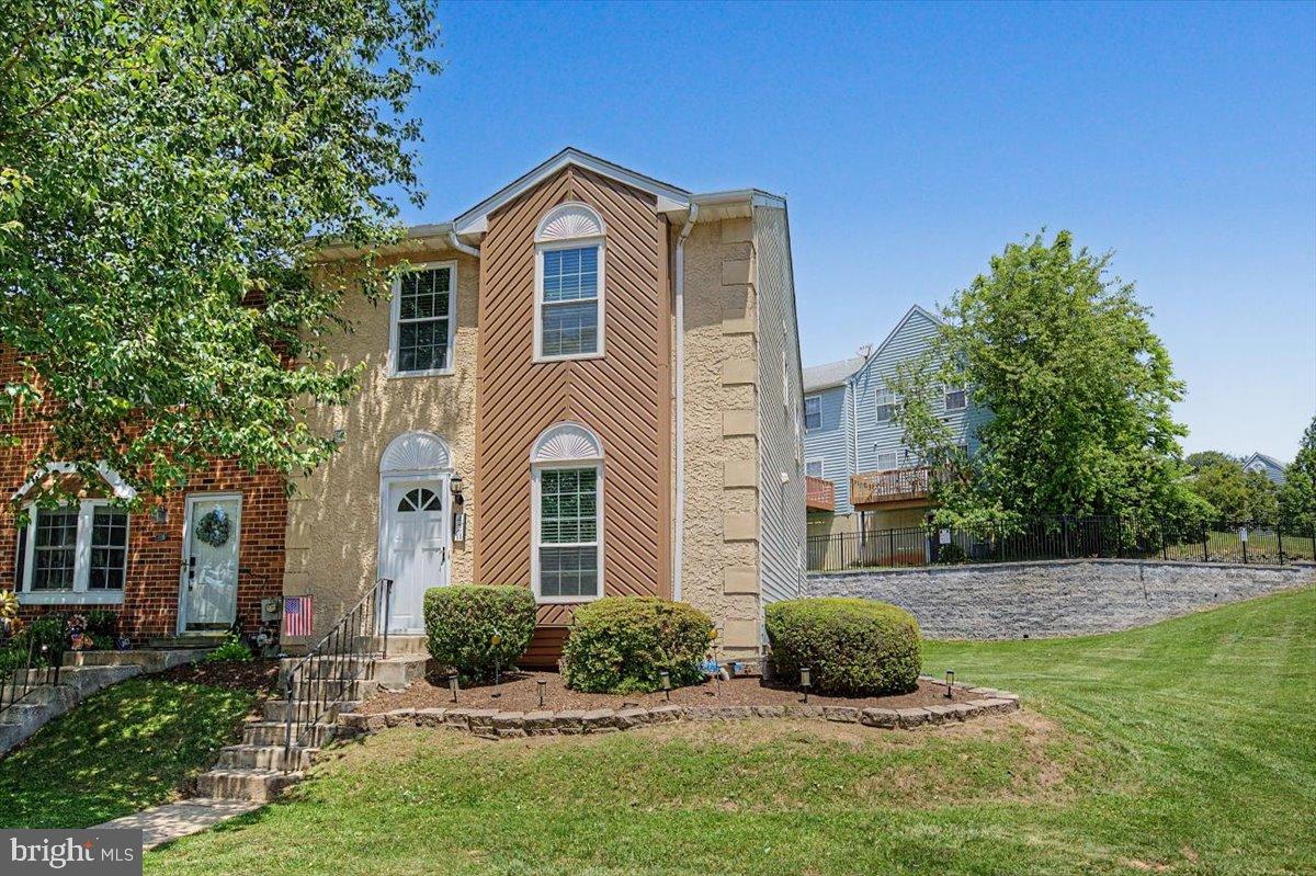 CHERRY TREE KNOLL - Residential