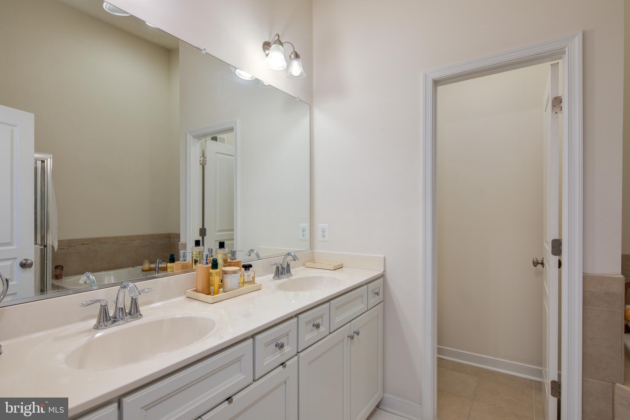 ADMIRALS RIDGE - Residential