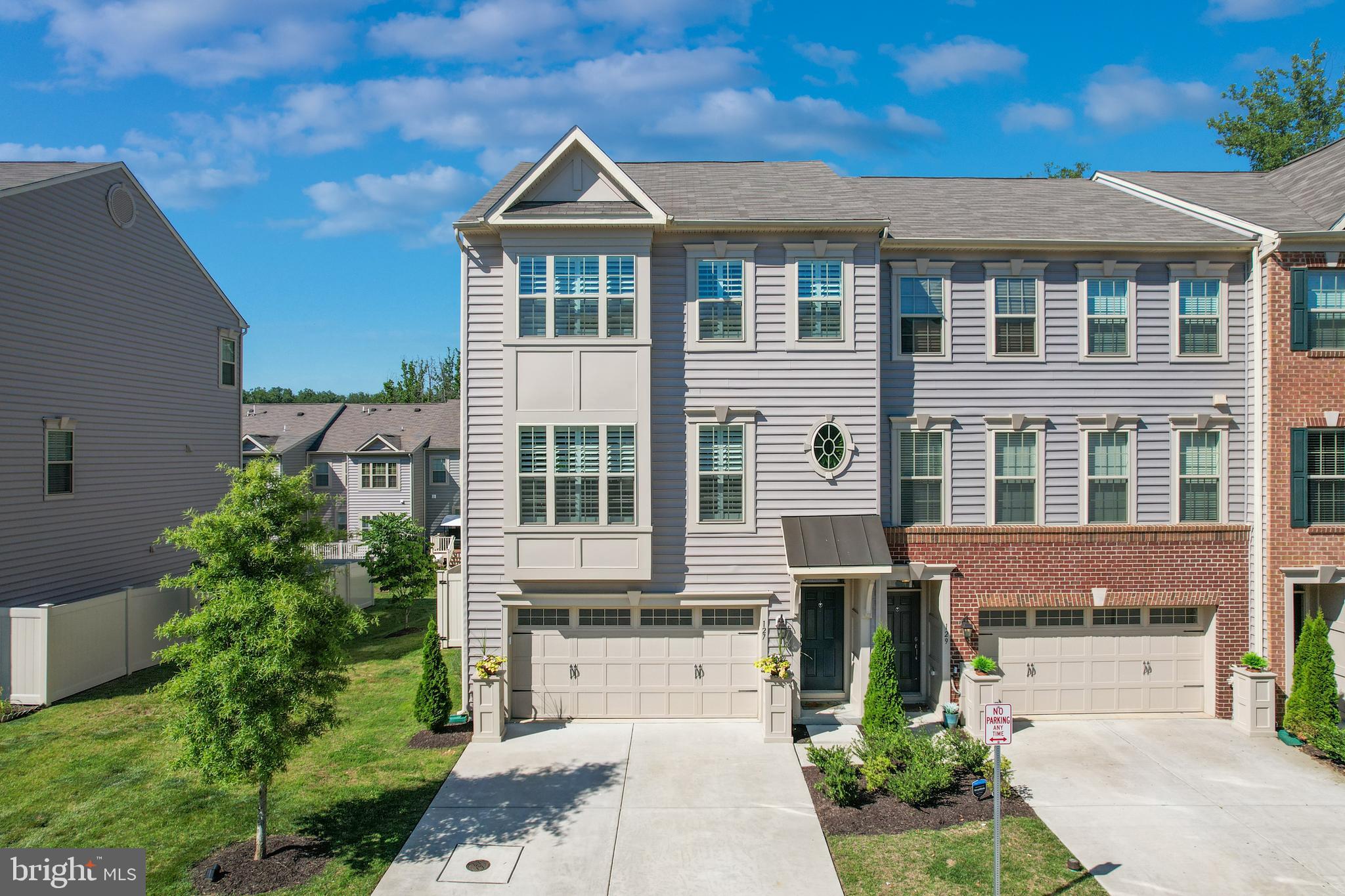 ADMIRALS RIDGE - Residential