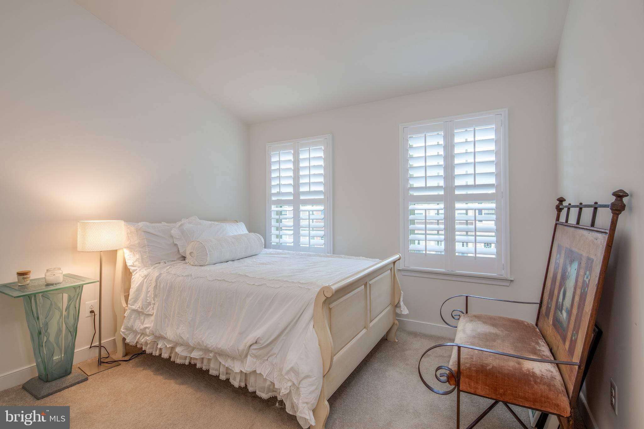 ADMIRALS RIDGE - Residential