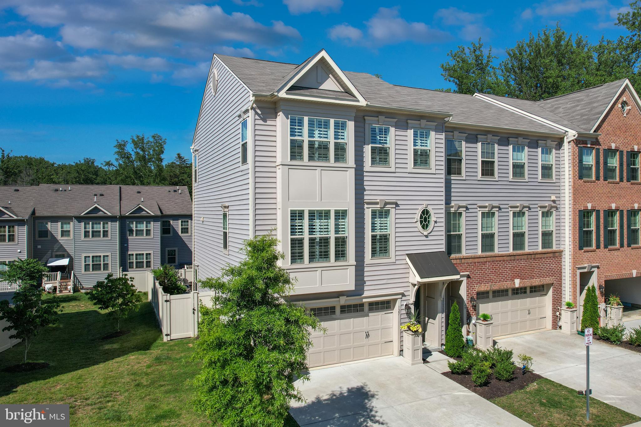 ADMIRALS RIDGE - Residential