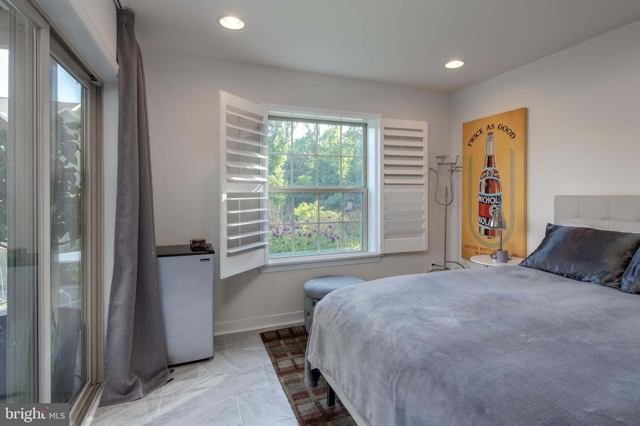 ADMIRALS RIDGE - Residential