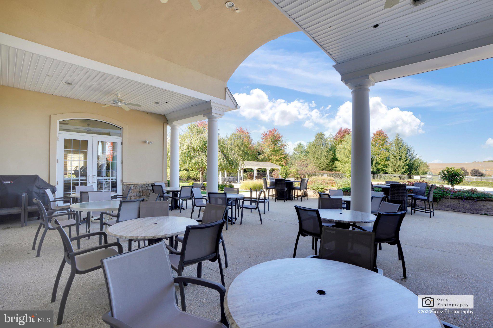 FOUR SEASONS AT RAPHO - Residential