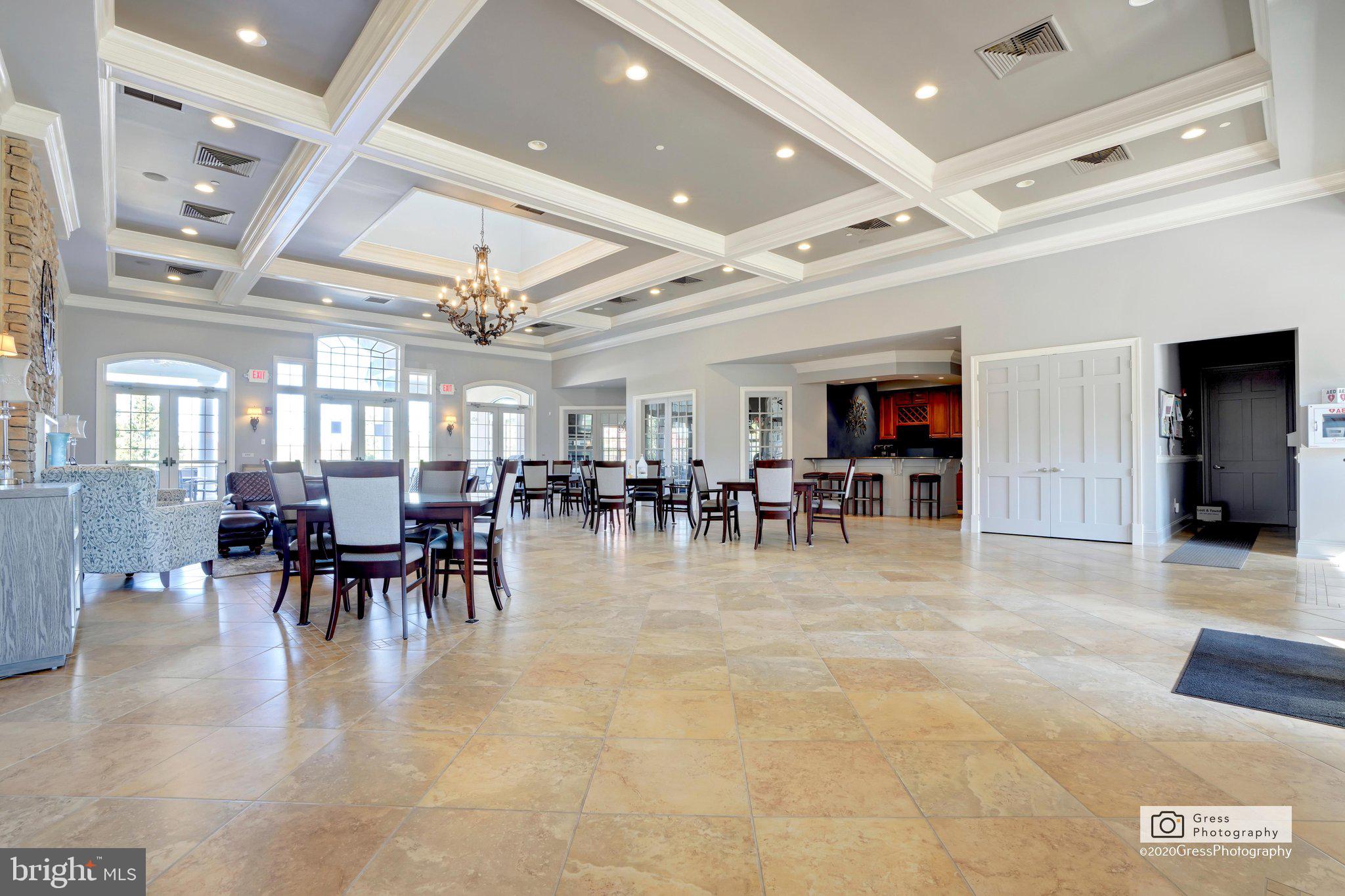 FOUR SEASONS AT RAPHO - Residential
