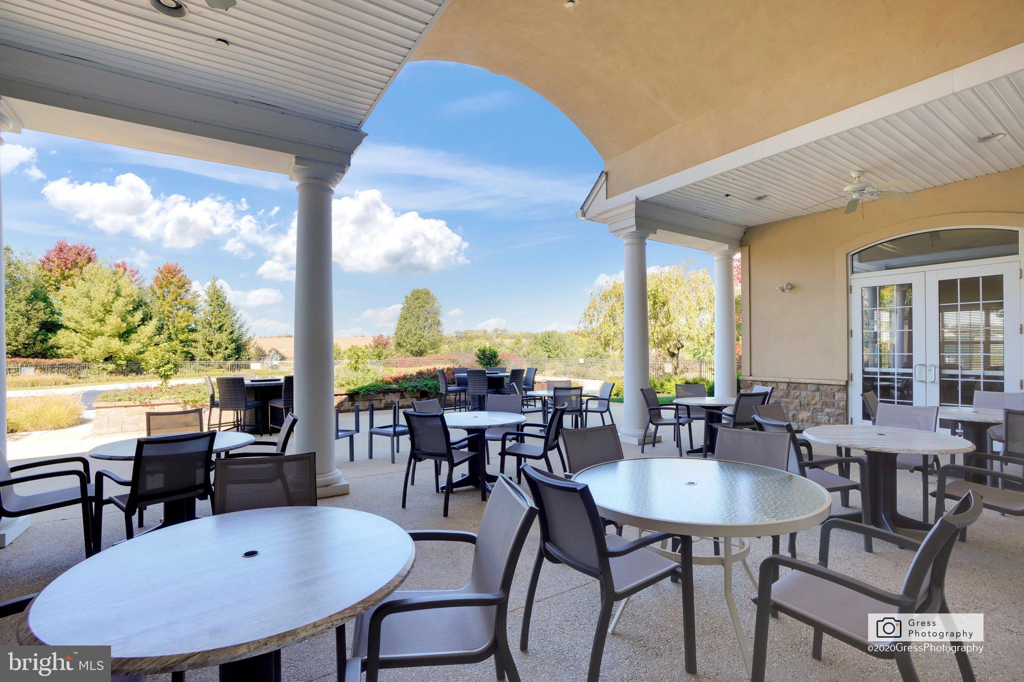 FOUR SEASONS AT RAPHO - Residential