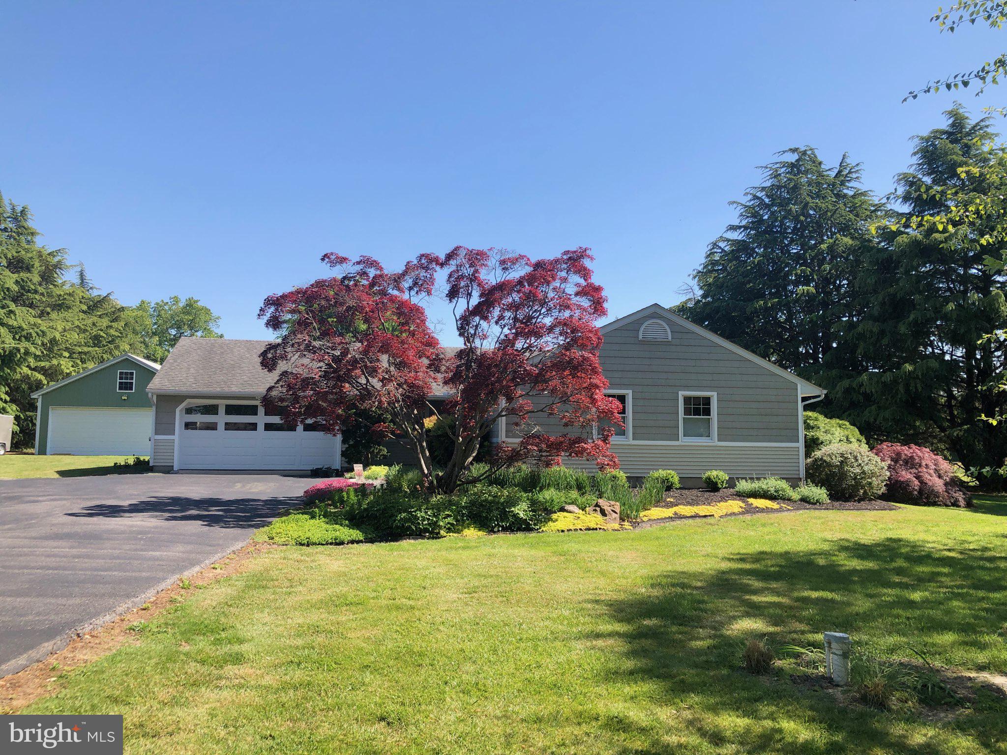 HICKORY RIDGE - Residential
