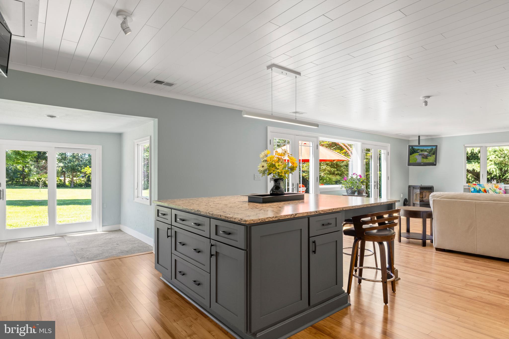 HICKORY RIDGE - Residential