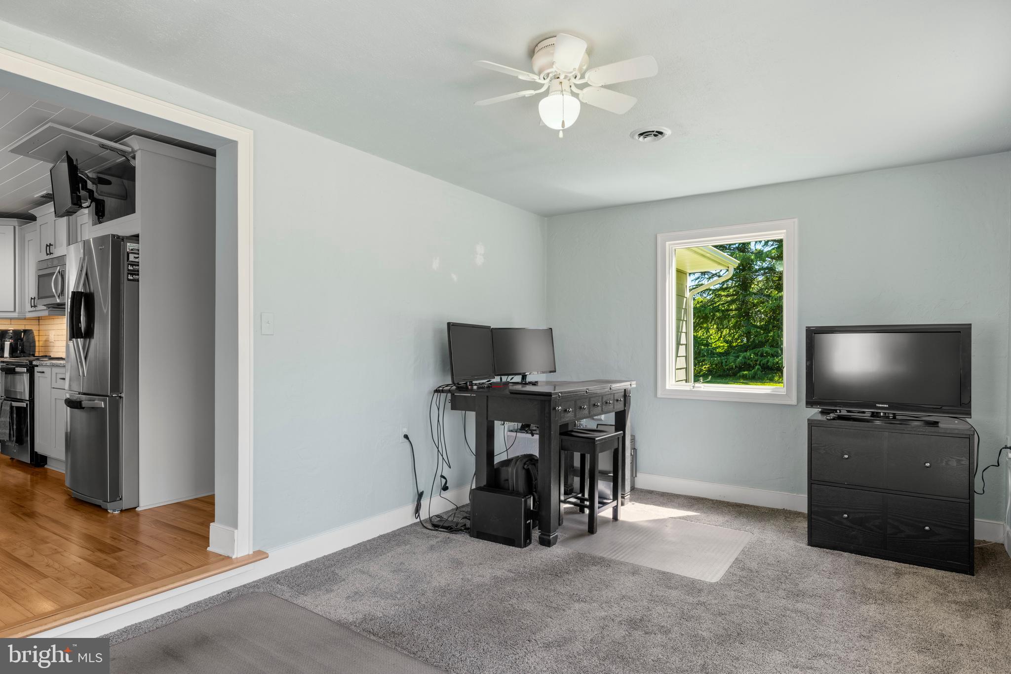 HICKORY RIDGE - Residential