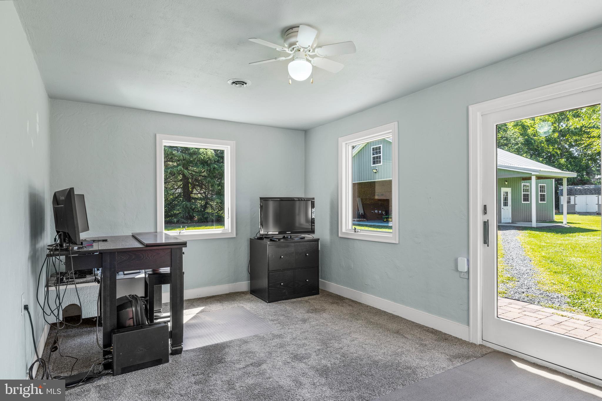 HICKORY RIDGE - Residential