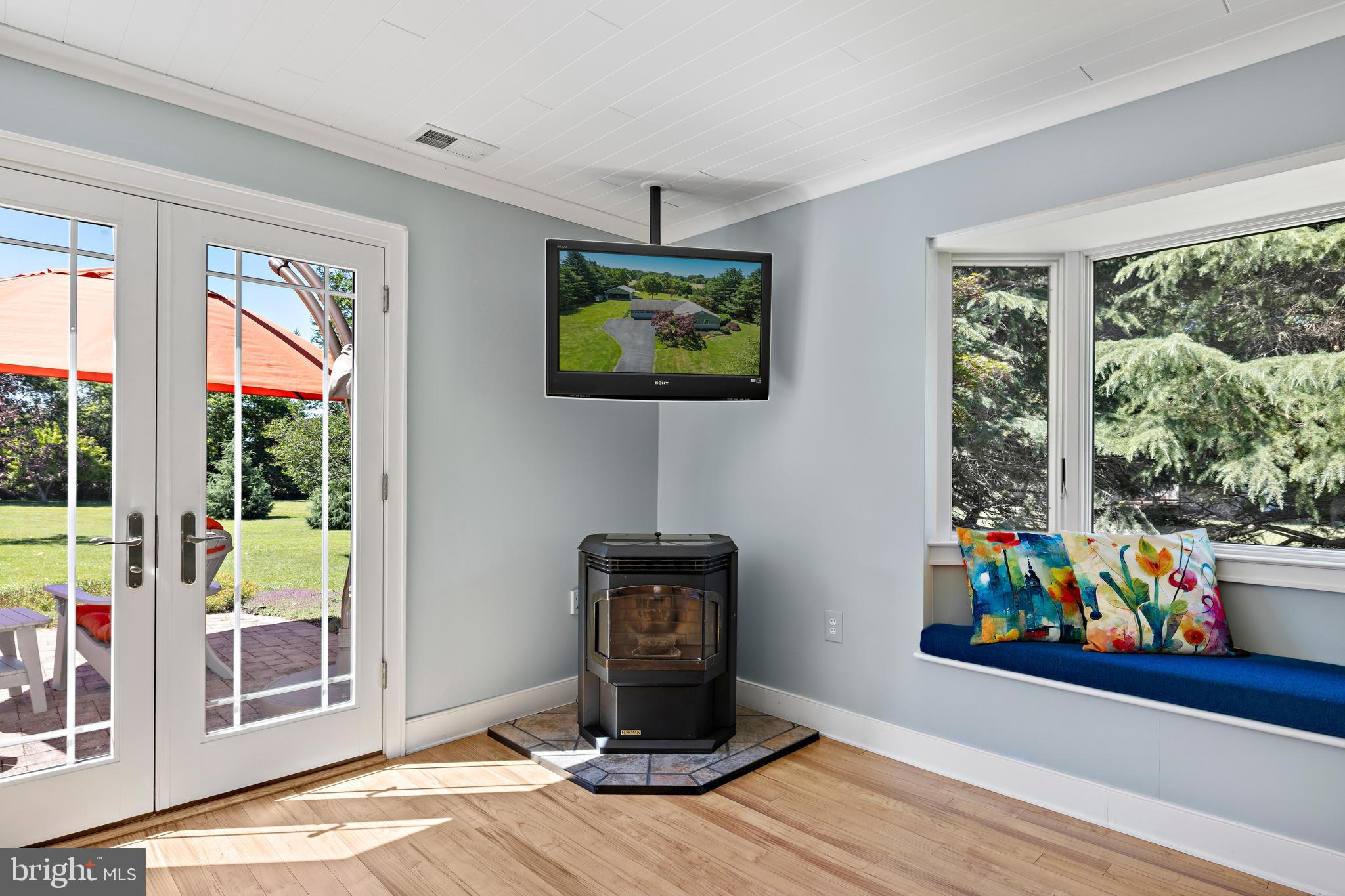 HICKORY RIDGE - Residential